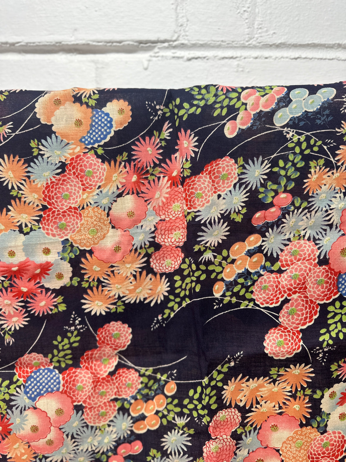 220cms Beautiful Unique Cotton Fabric VINTAGE