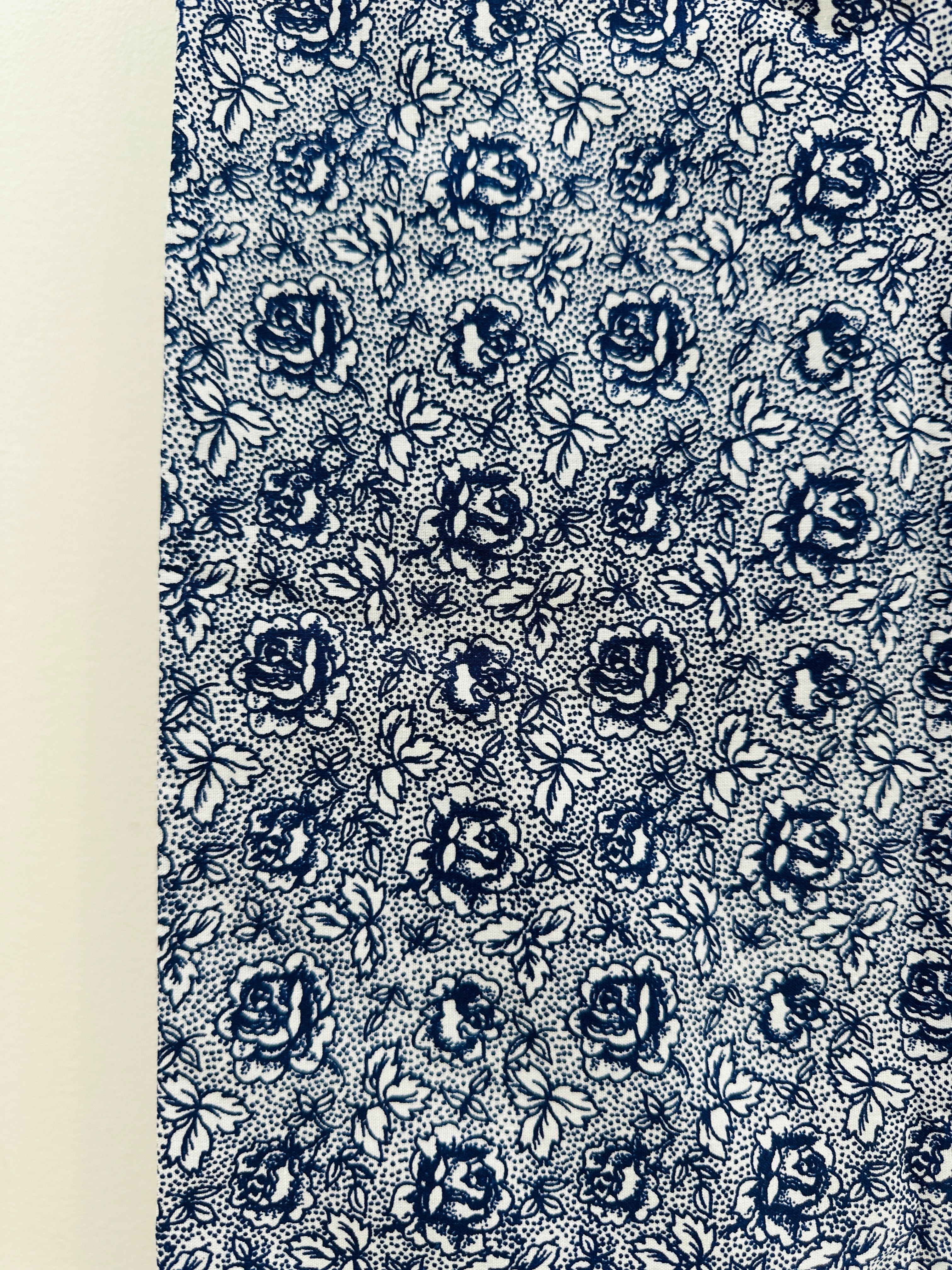 150cms Modern Blue Floral Fabric