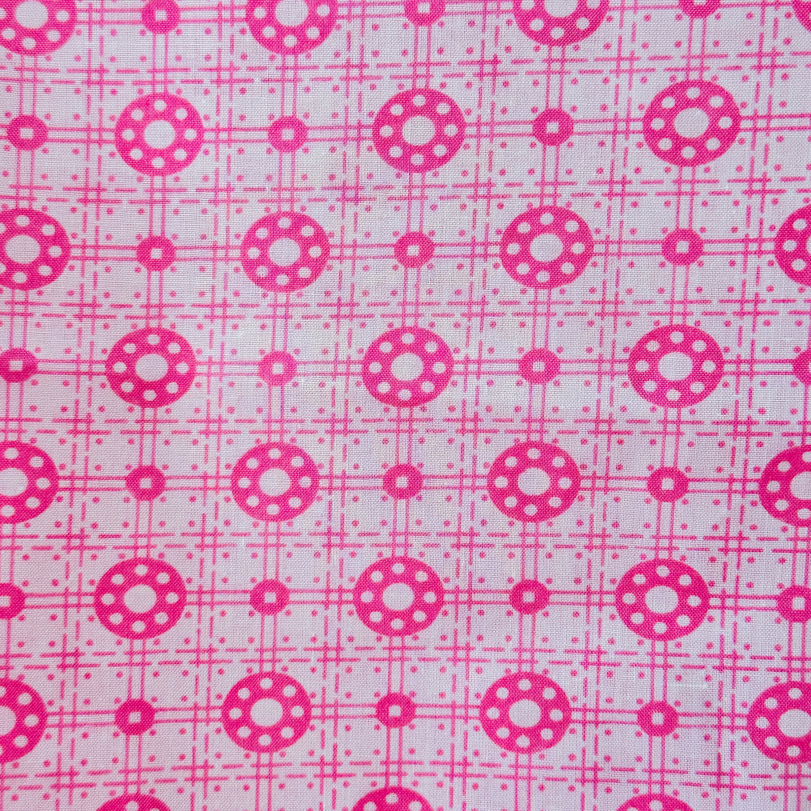 400cms Adorable Pink & White Cotton Fabric Light Weight