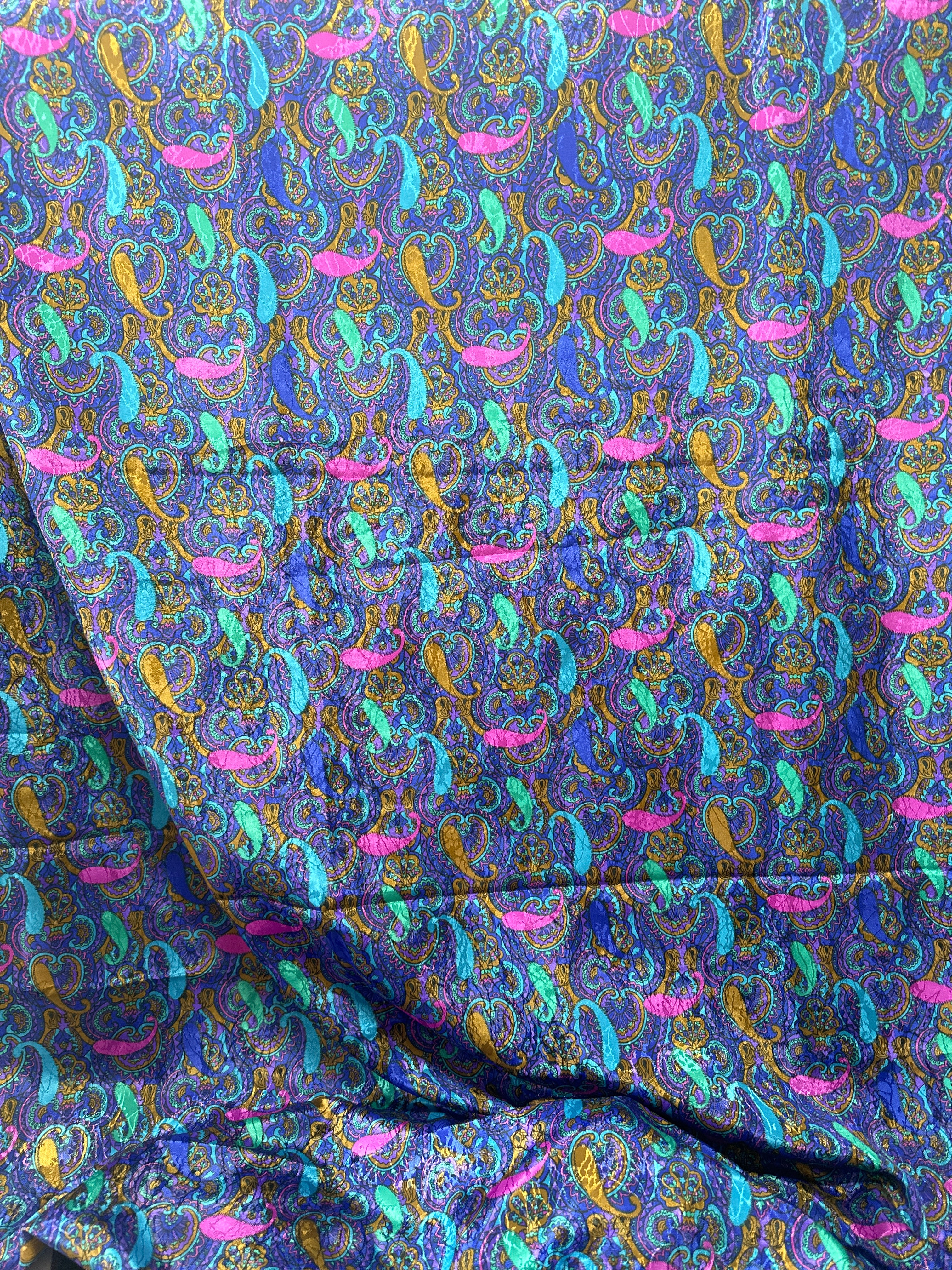 300cms Wonderful Bright Paisley FABRIC Modern