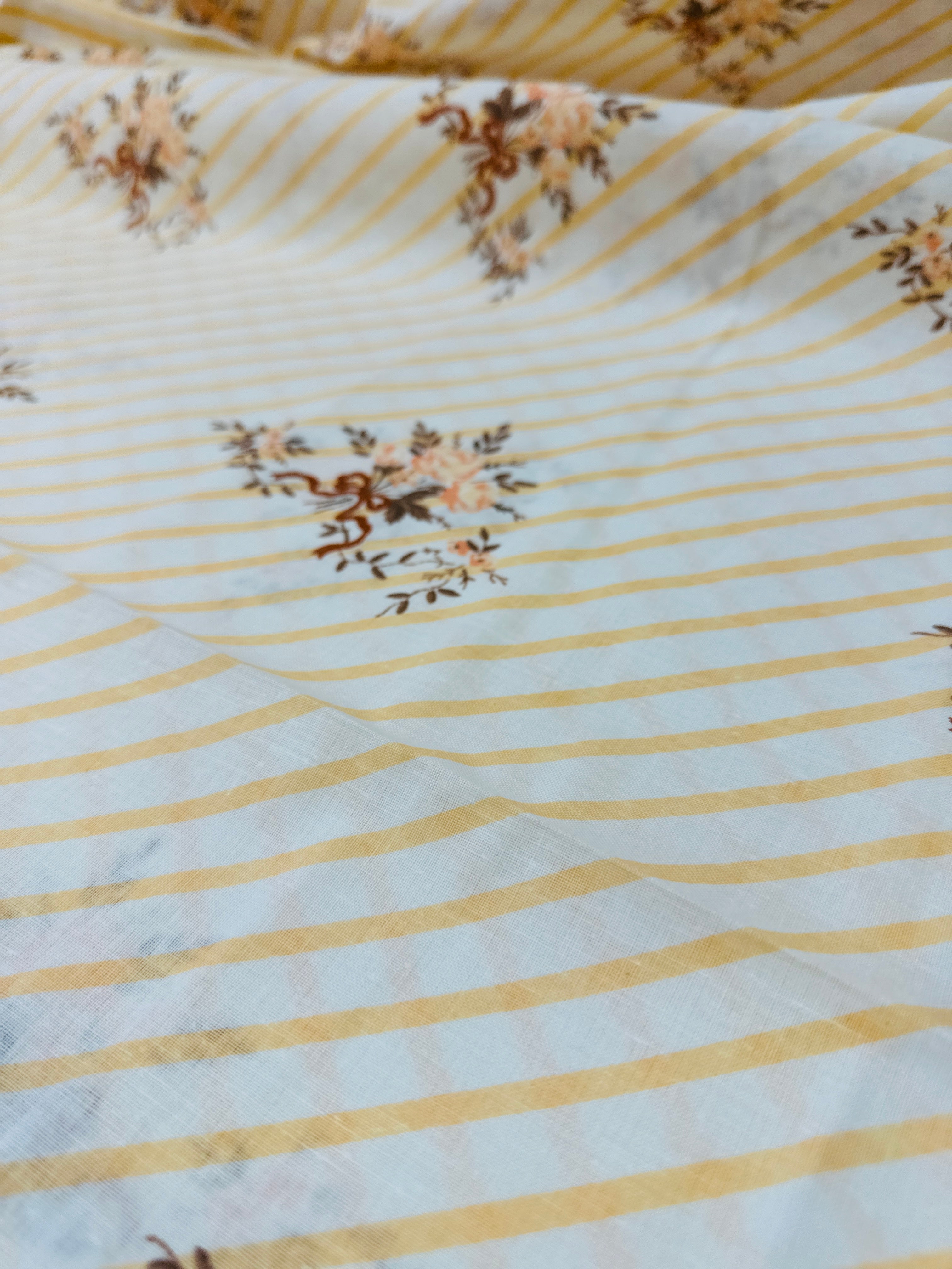 240cms Beautiful Unused Cotton Sheet Fabric