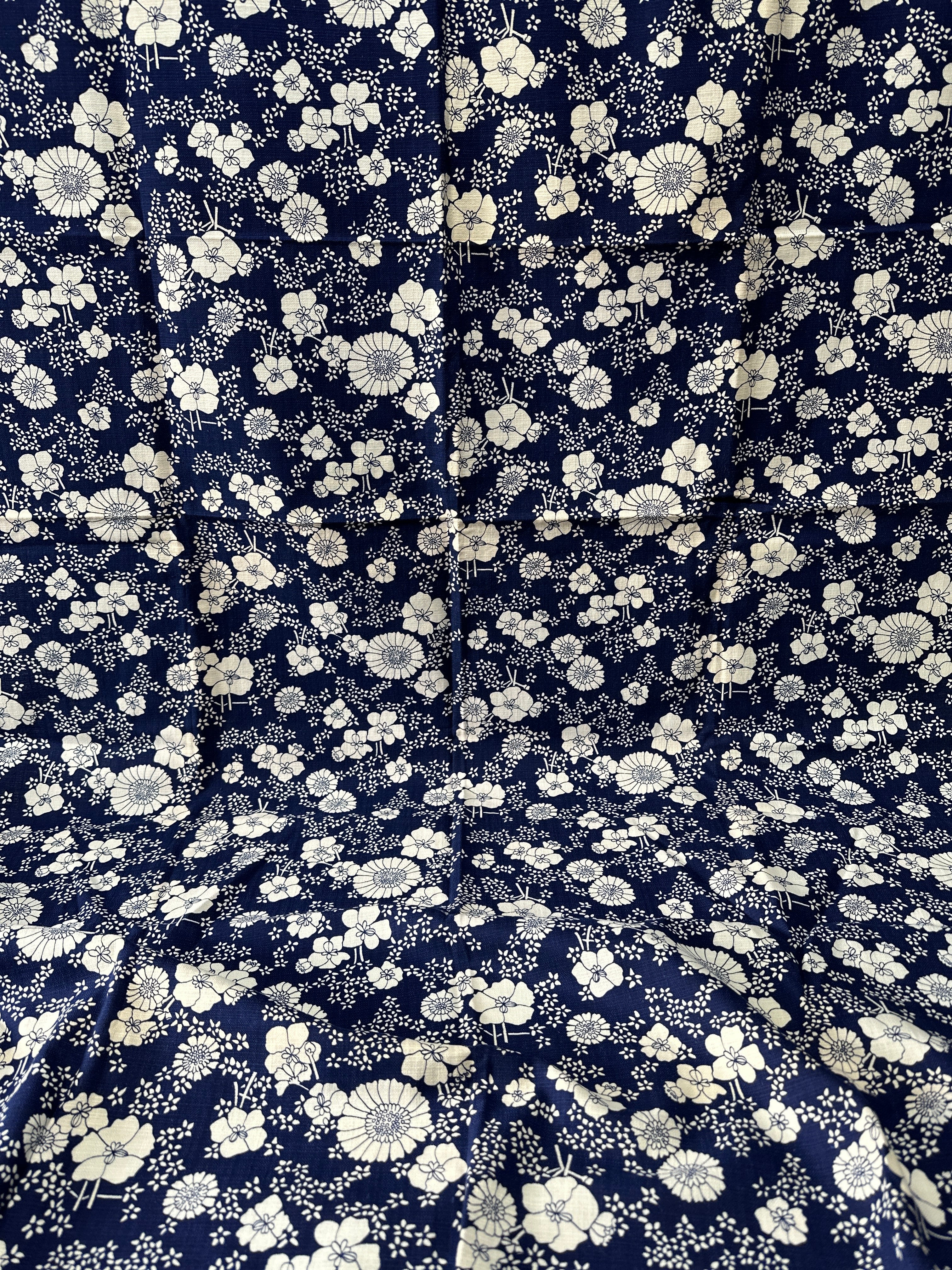 160cms Beautiful Navy Floral Fabric Cotton