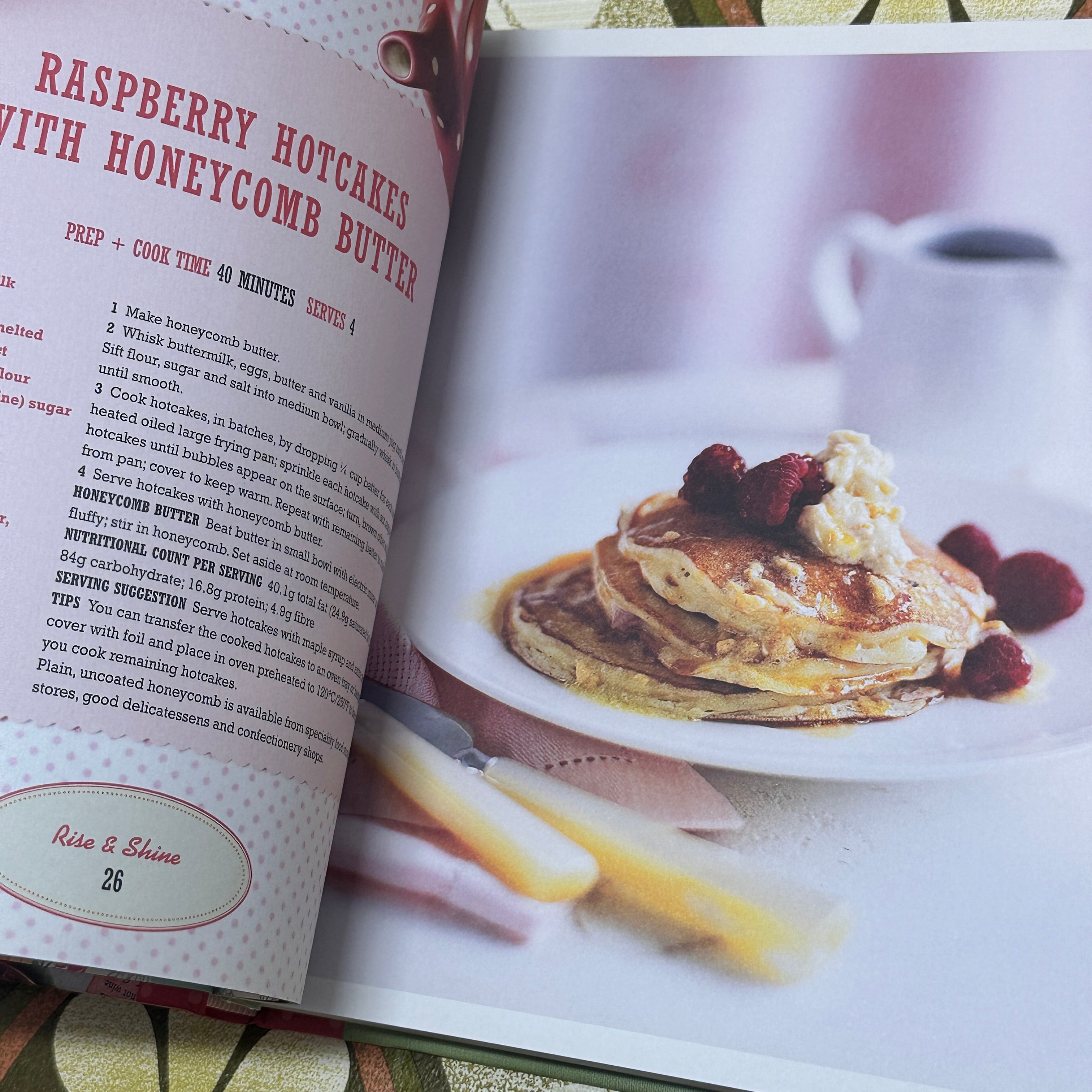 The Retro Cookbook WOMEN's Weekly