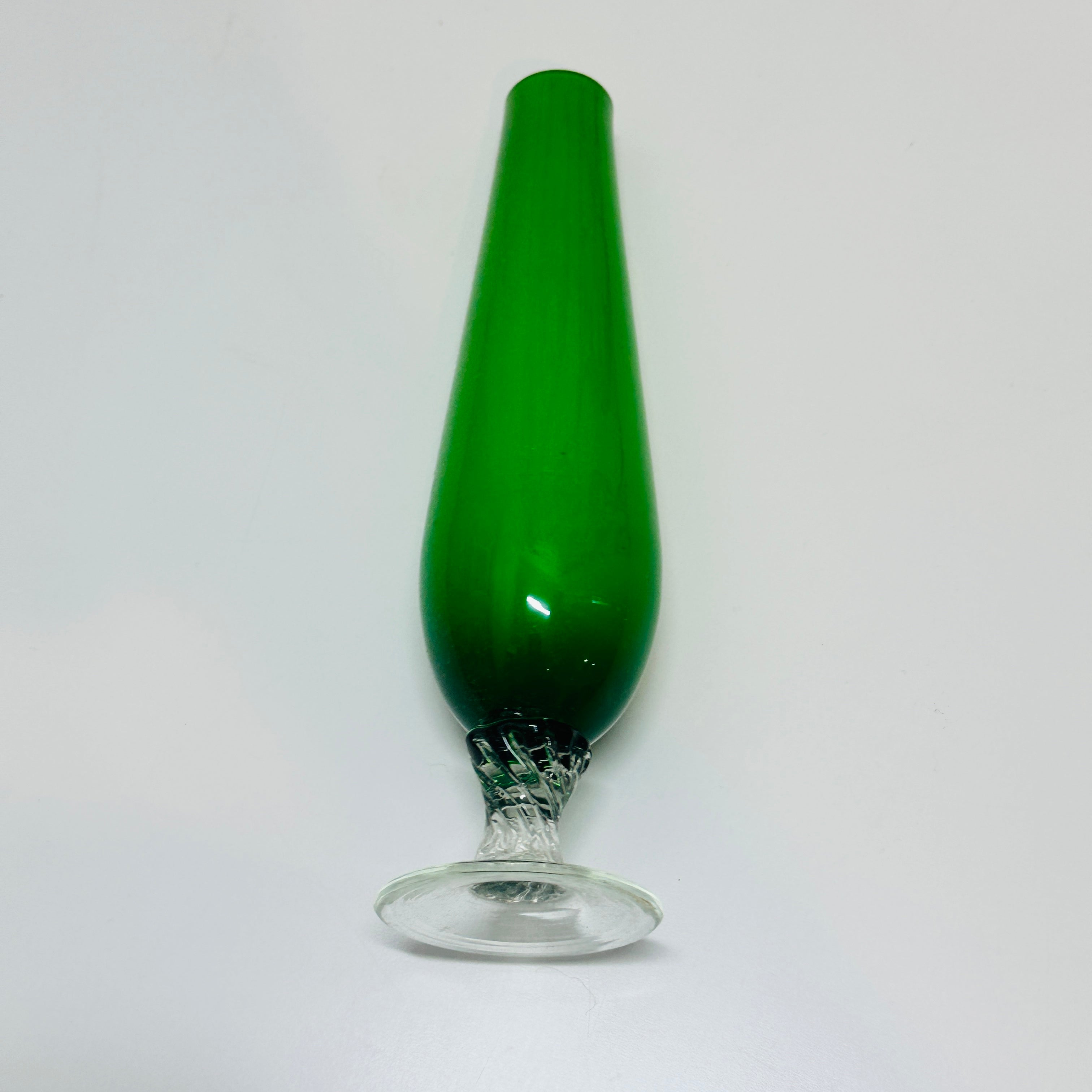 Beautiful Vintage Emerald Green Glass Vase