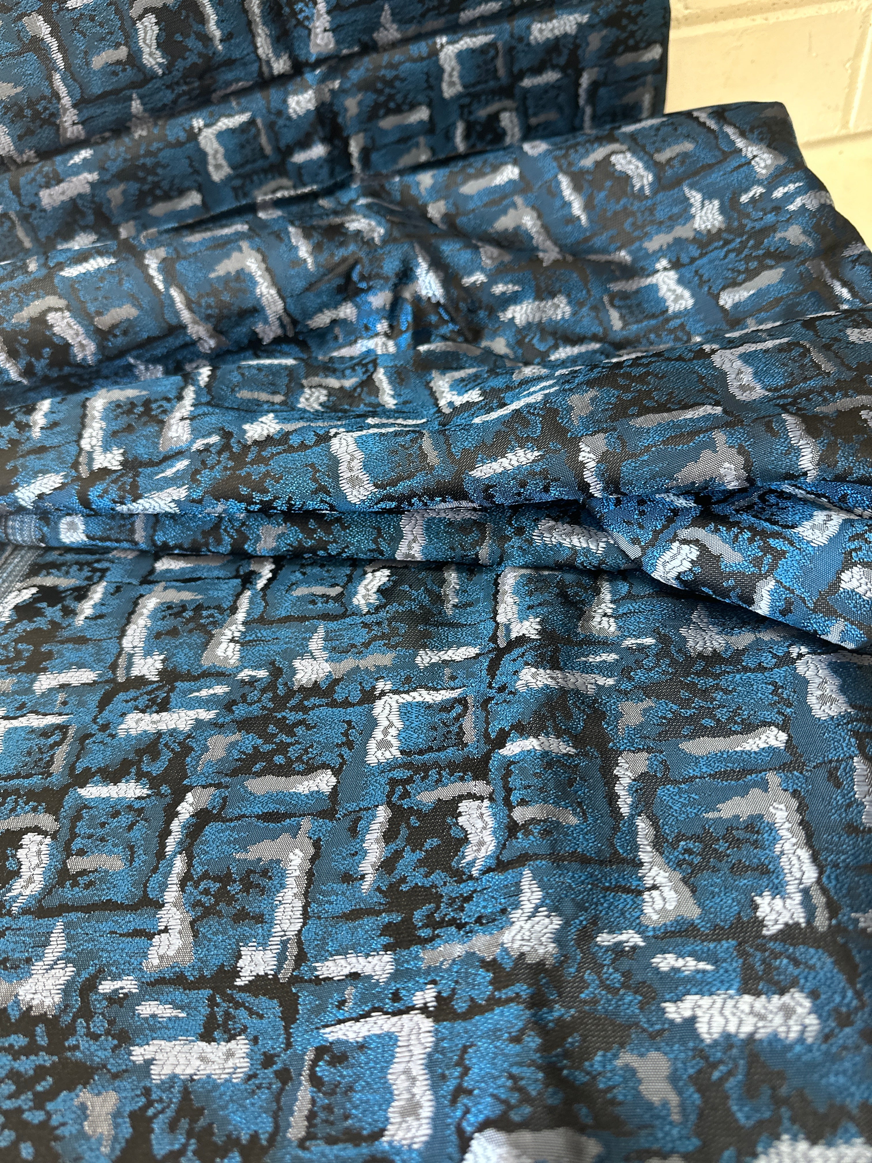 440cms Stunning BROCADE Thick Fabric Dress