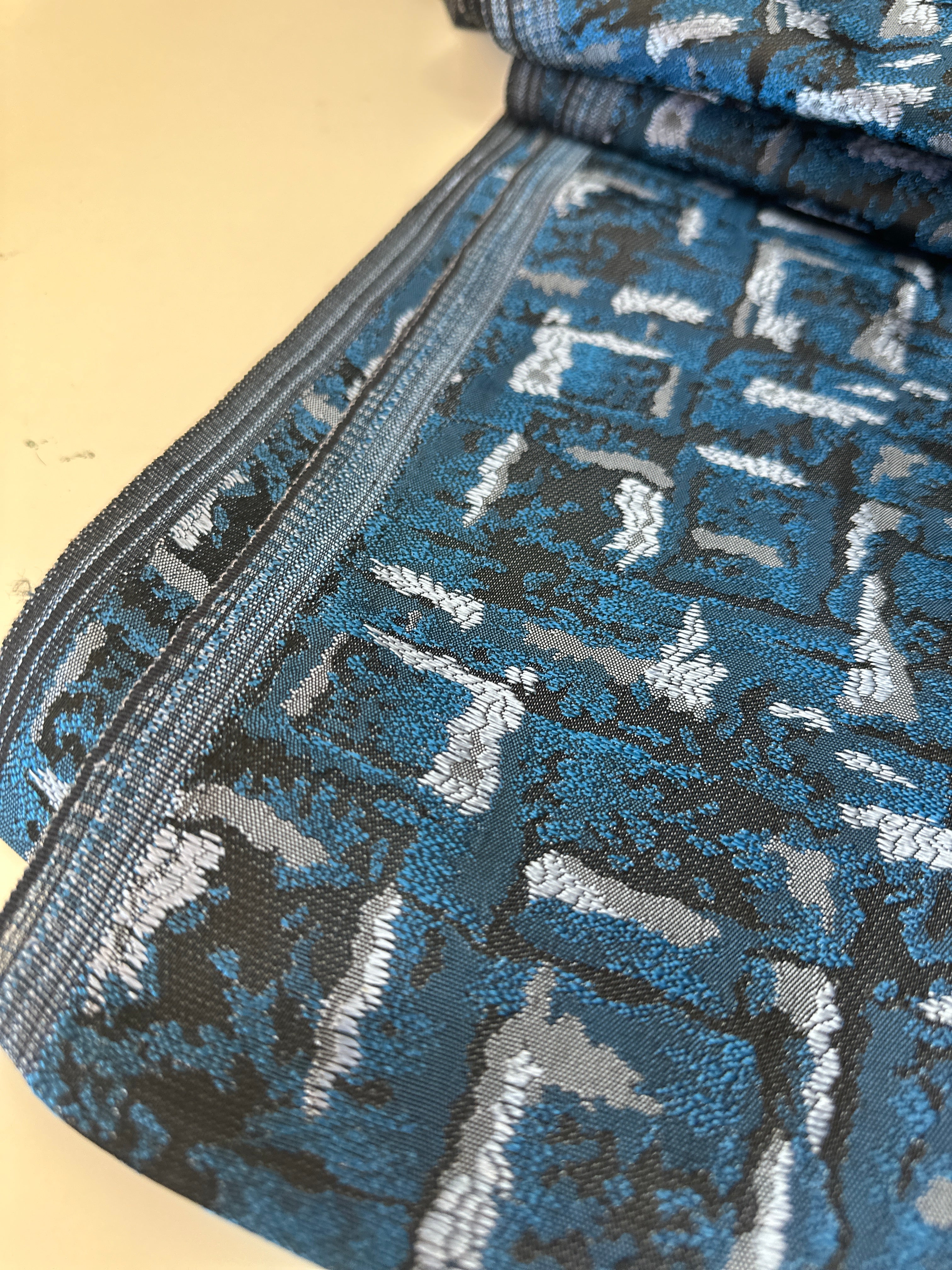 440cms Stunning BROCADE Thick Fabric Dress