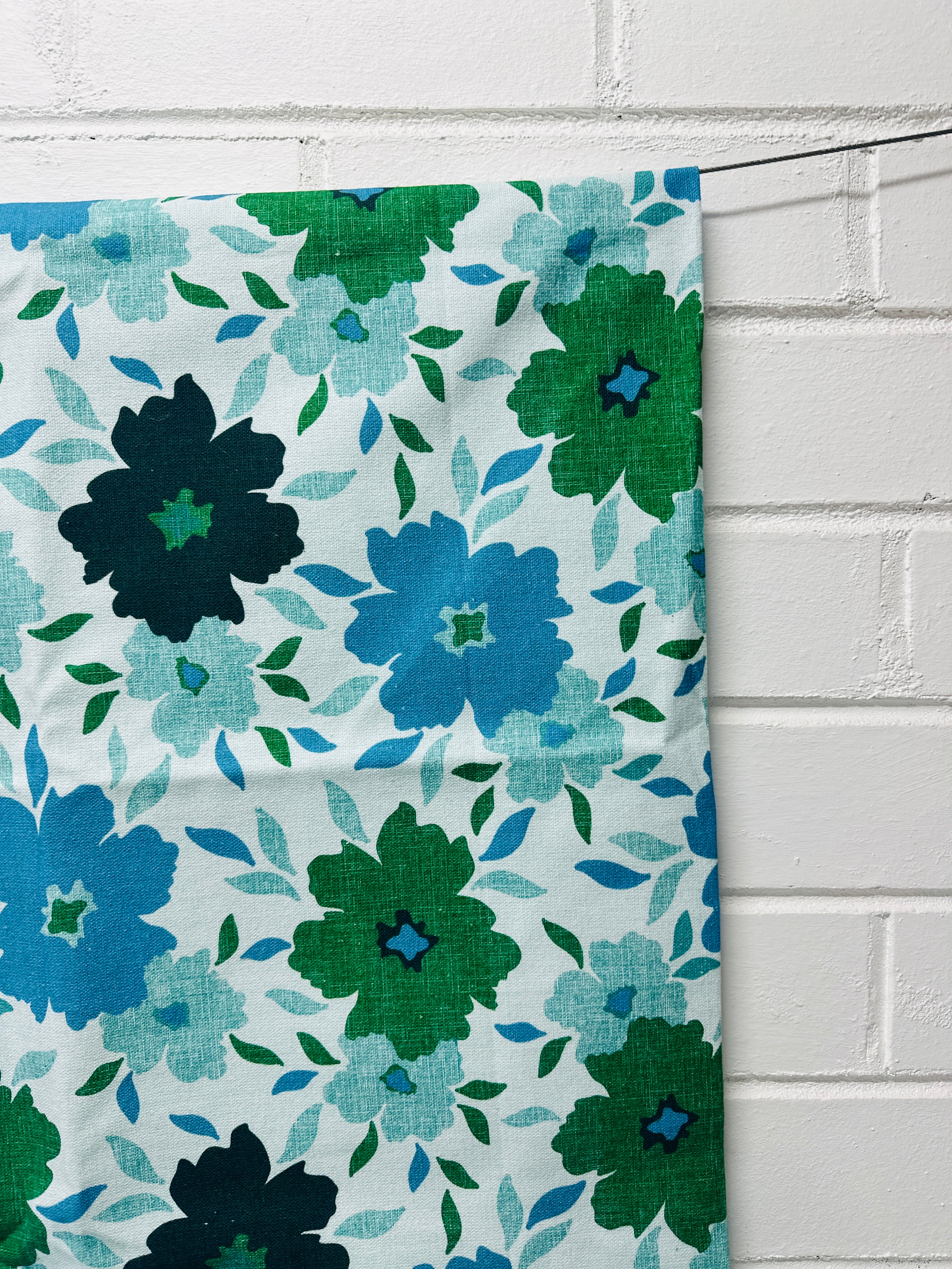 150cms Thick MODERN Cotton Fabric