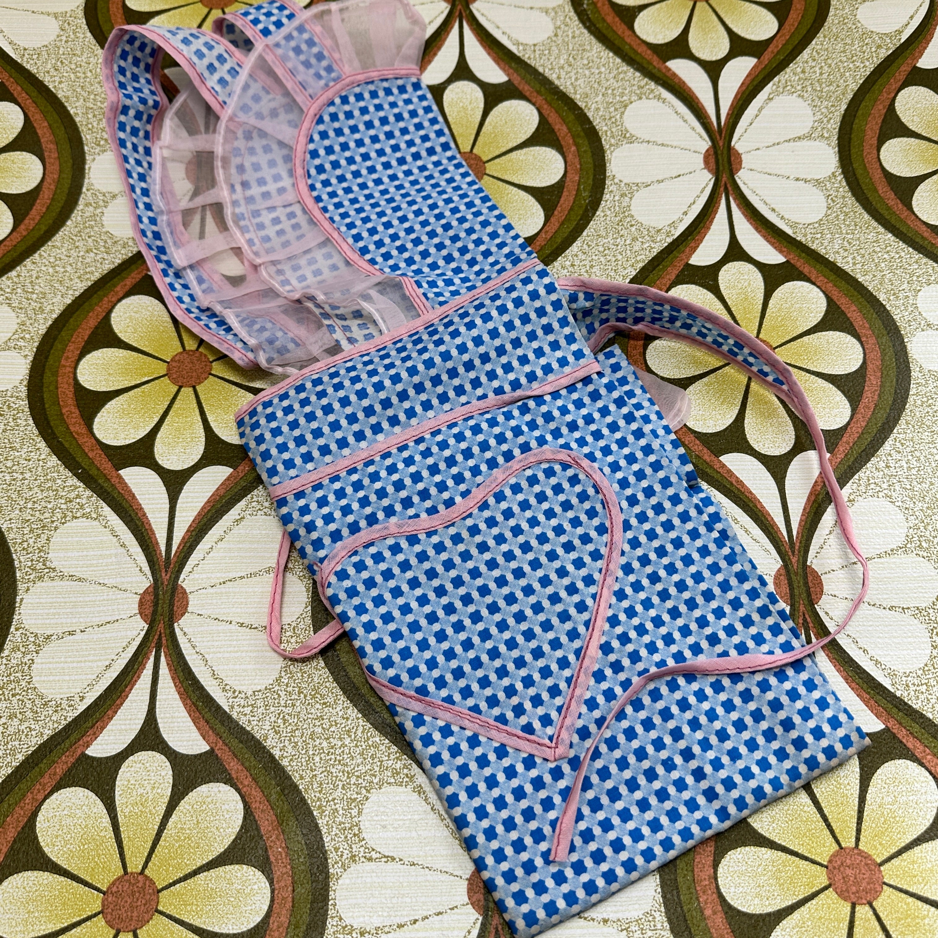Adorable Blue & White Heart Apron VINTAGE