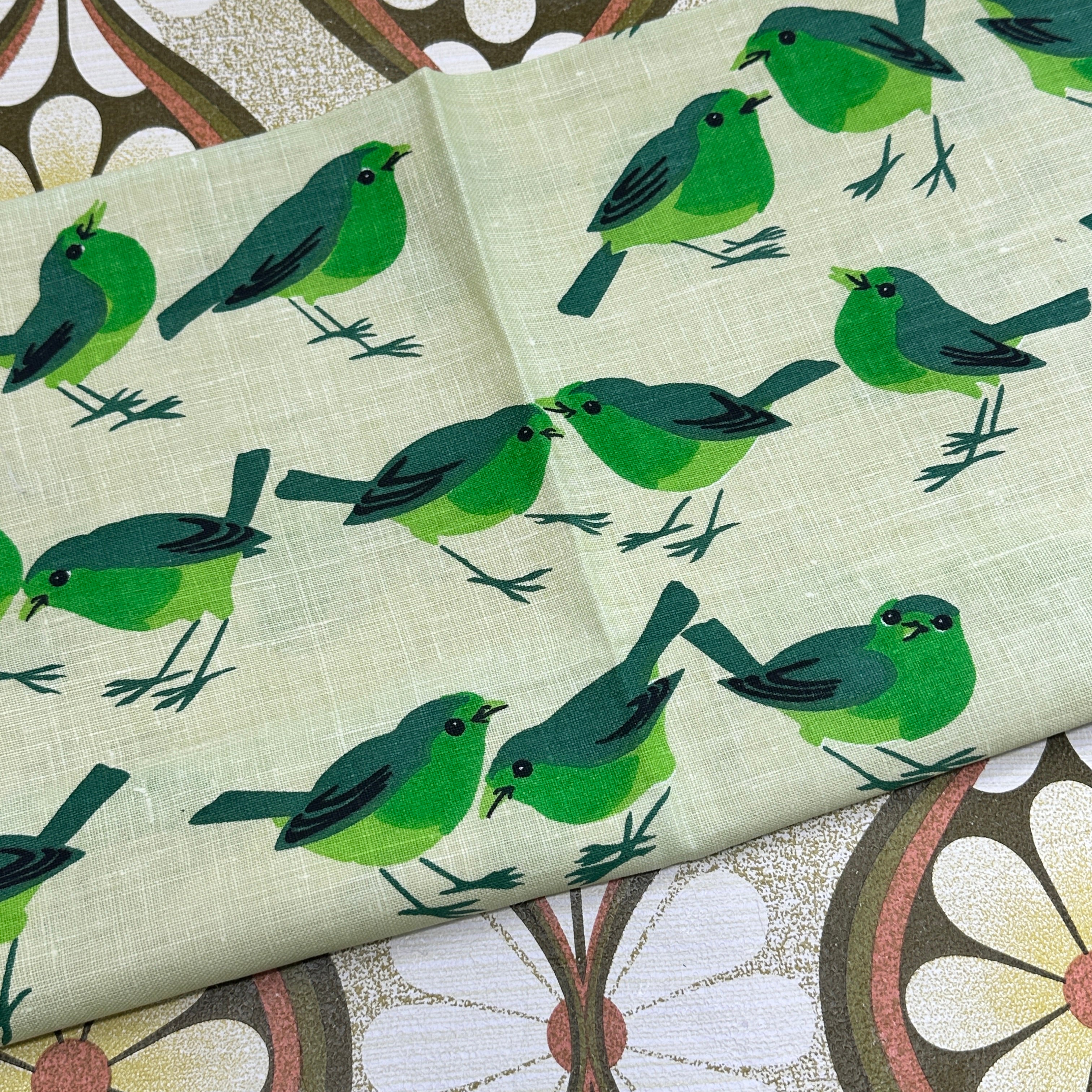 Sweet Vintage UNUSED Tea Towel Green Birds