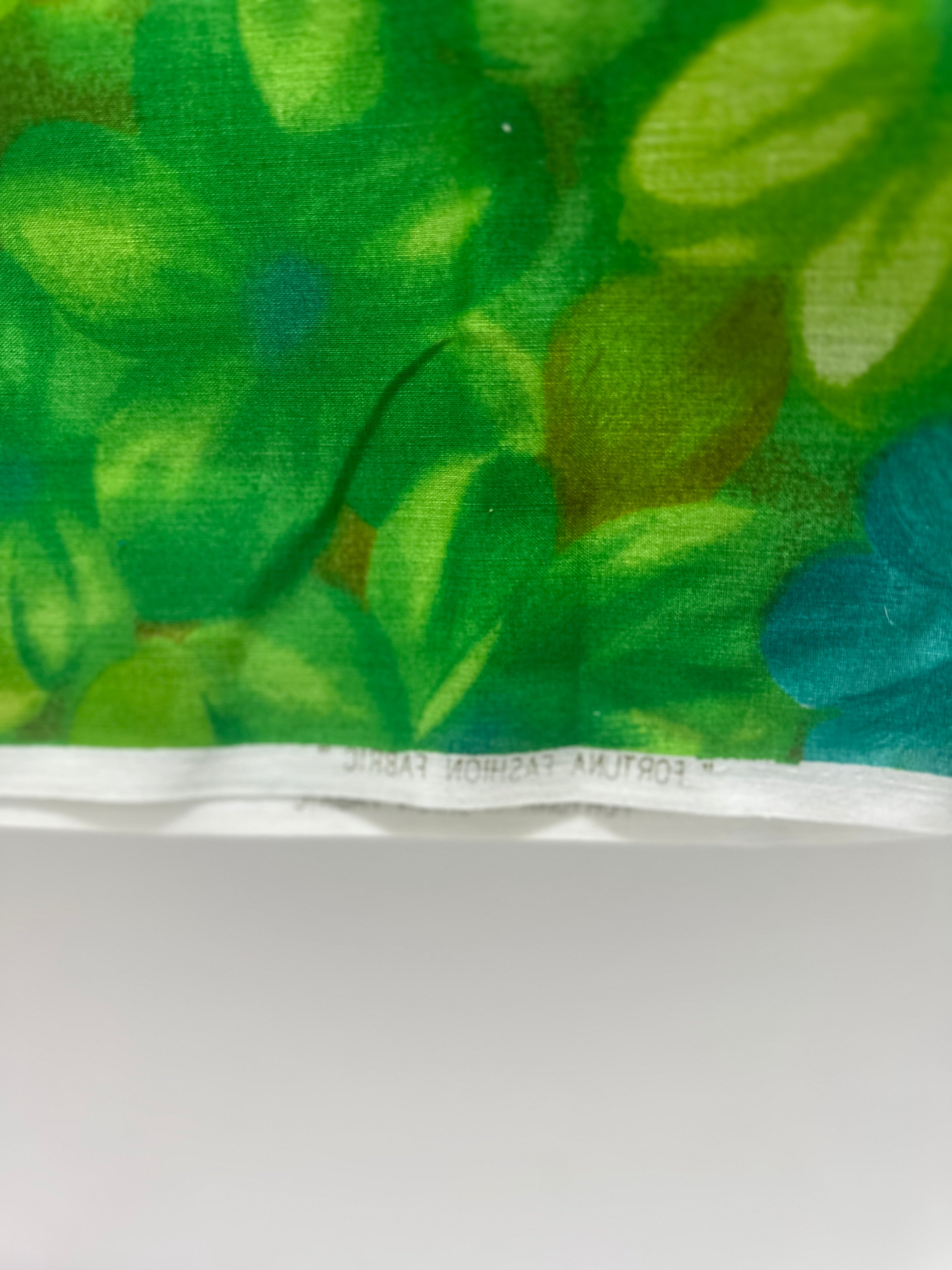 220cms VINTAGE Green Large Bold Floral