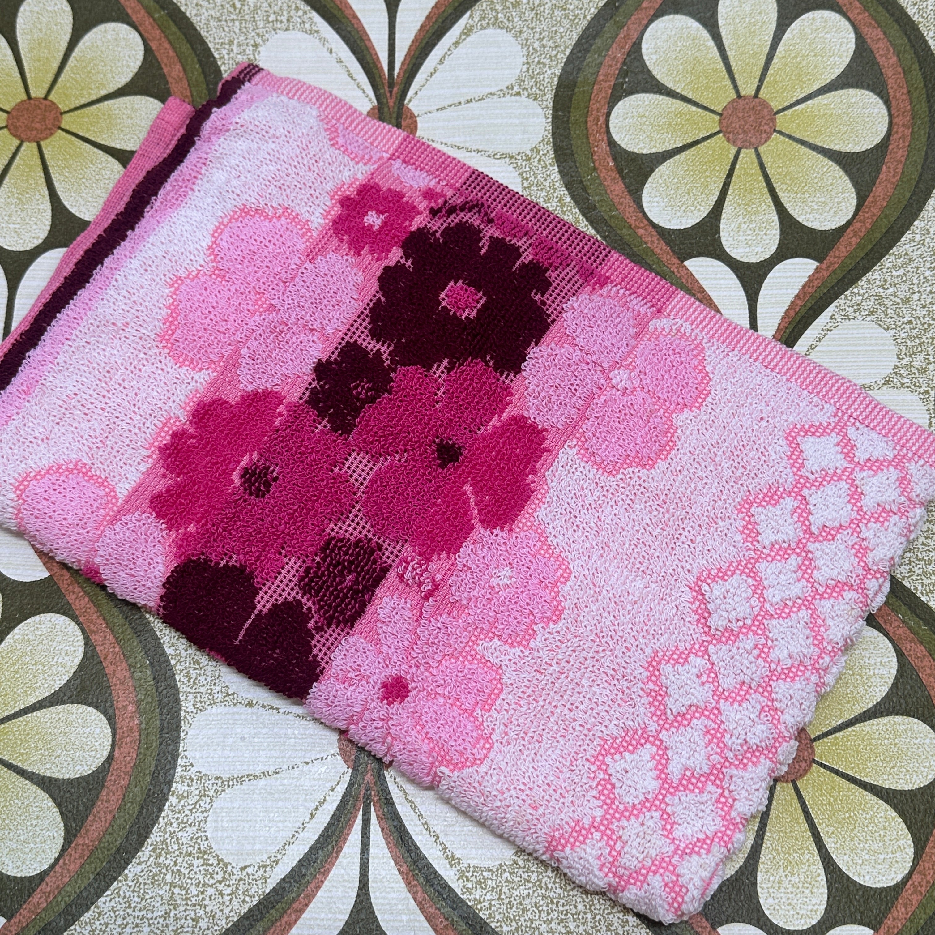 Unused FAB Vintage Cotton Hand Towel PINK