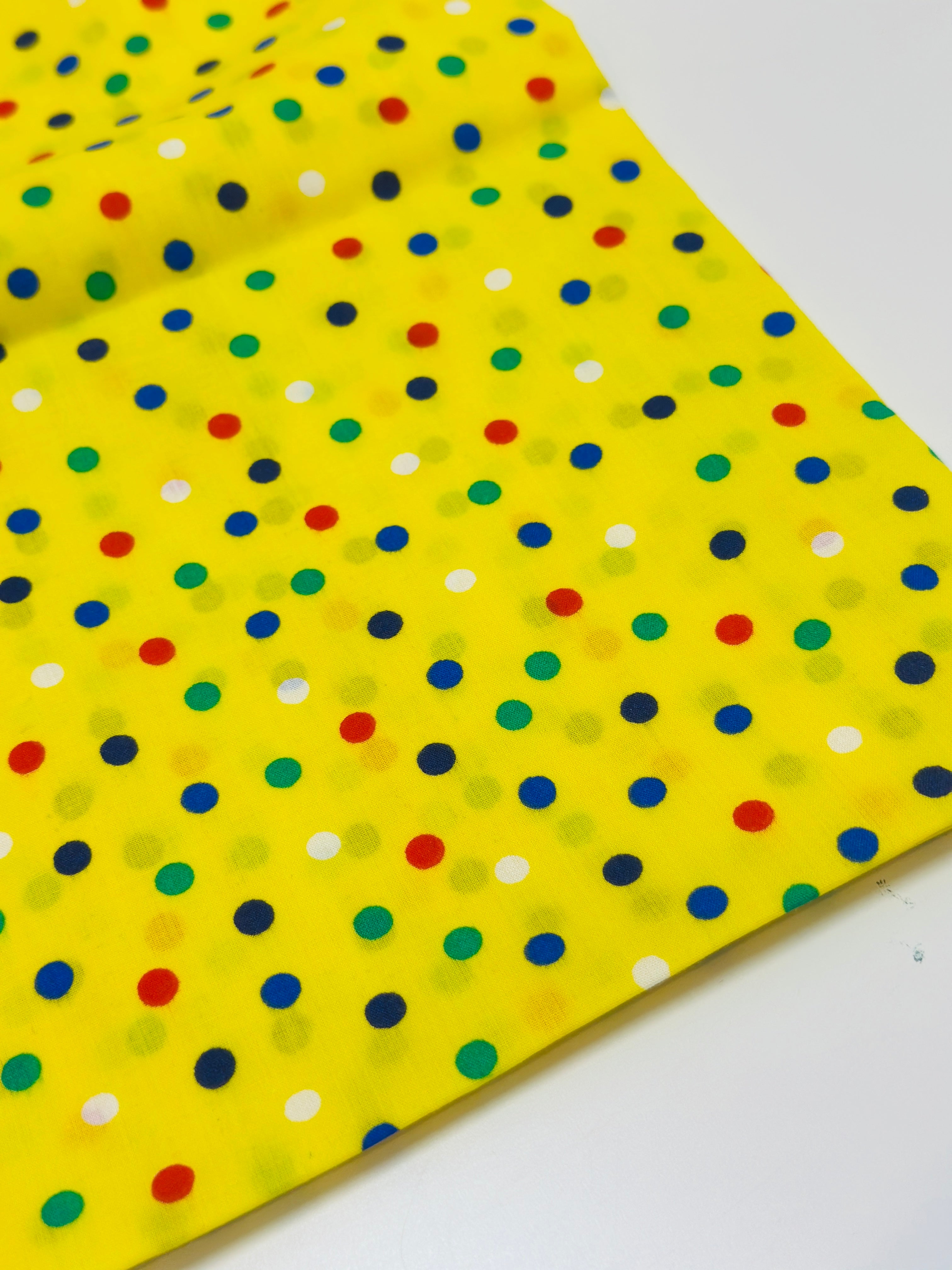 180cms Modern Yellow Polka Dot Fabric