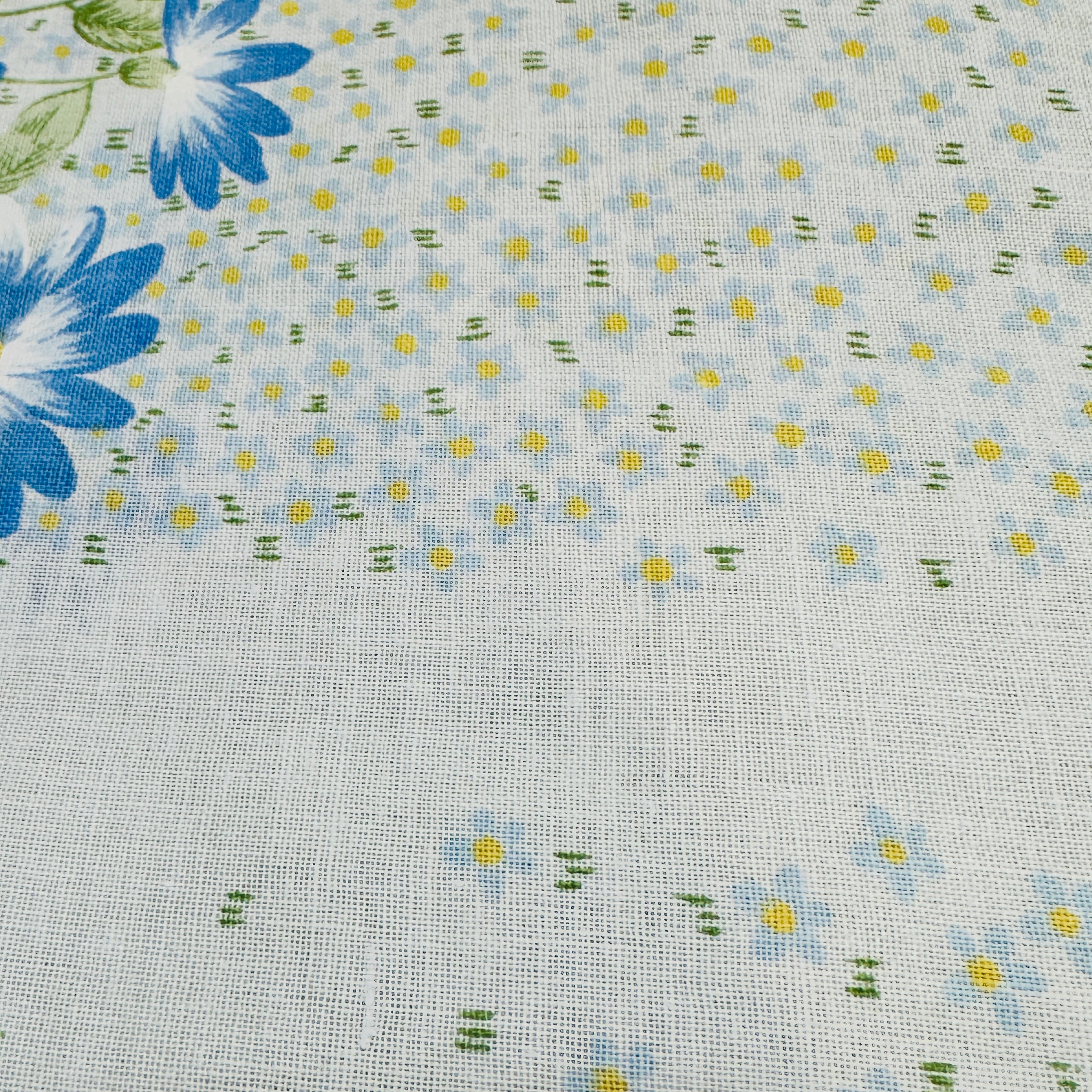 Single Vintage Sheet Cotton CAMEO Set W Pillow Cases