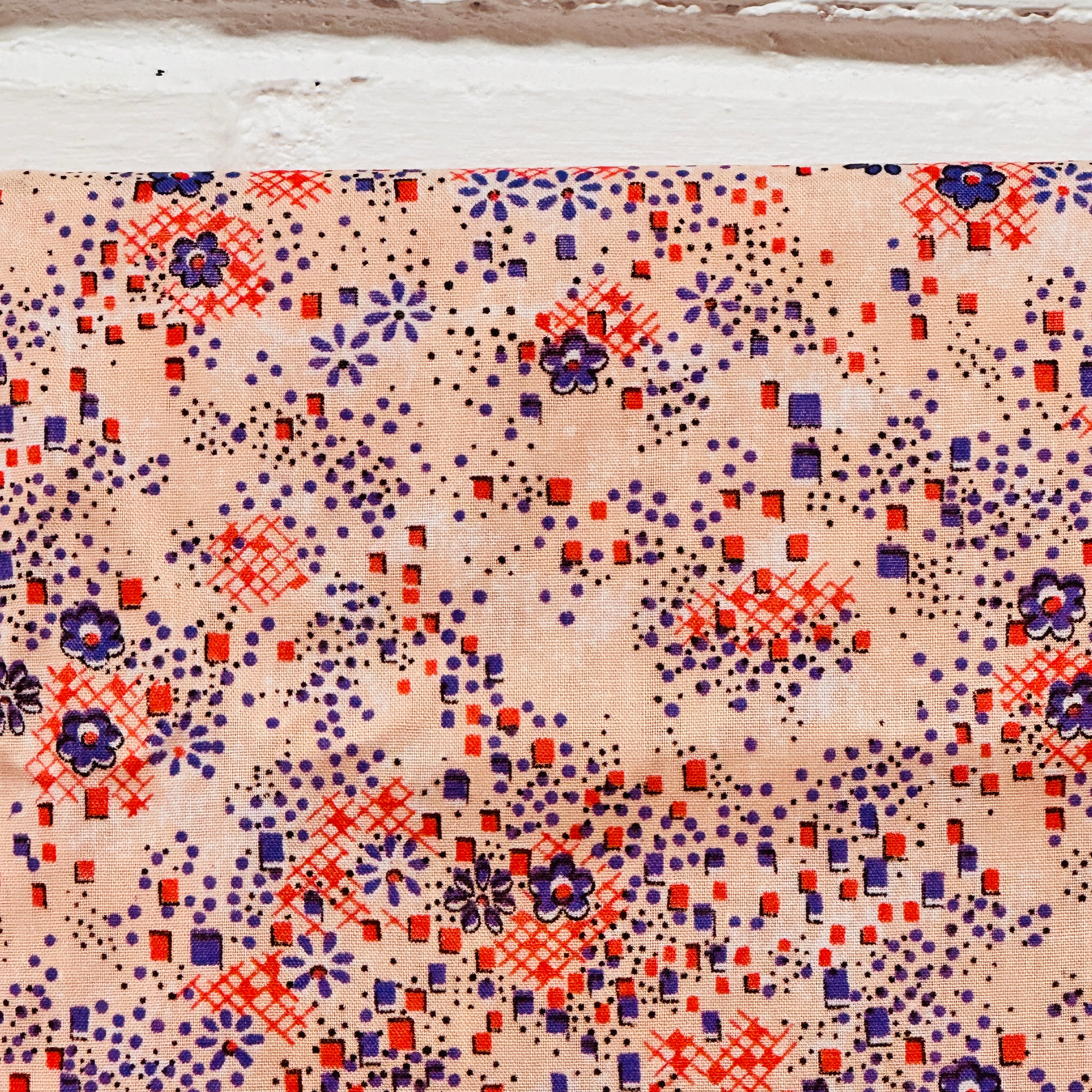 300cms Sweet Pinks Floral Fabric ADORABLE Vintage