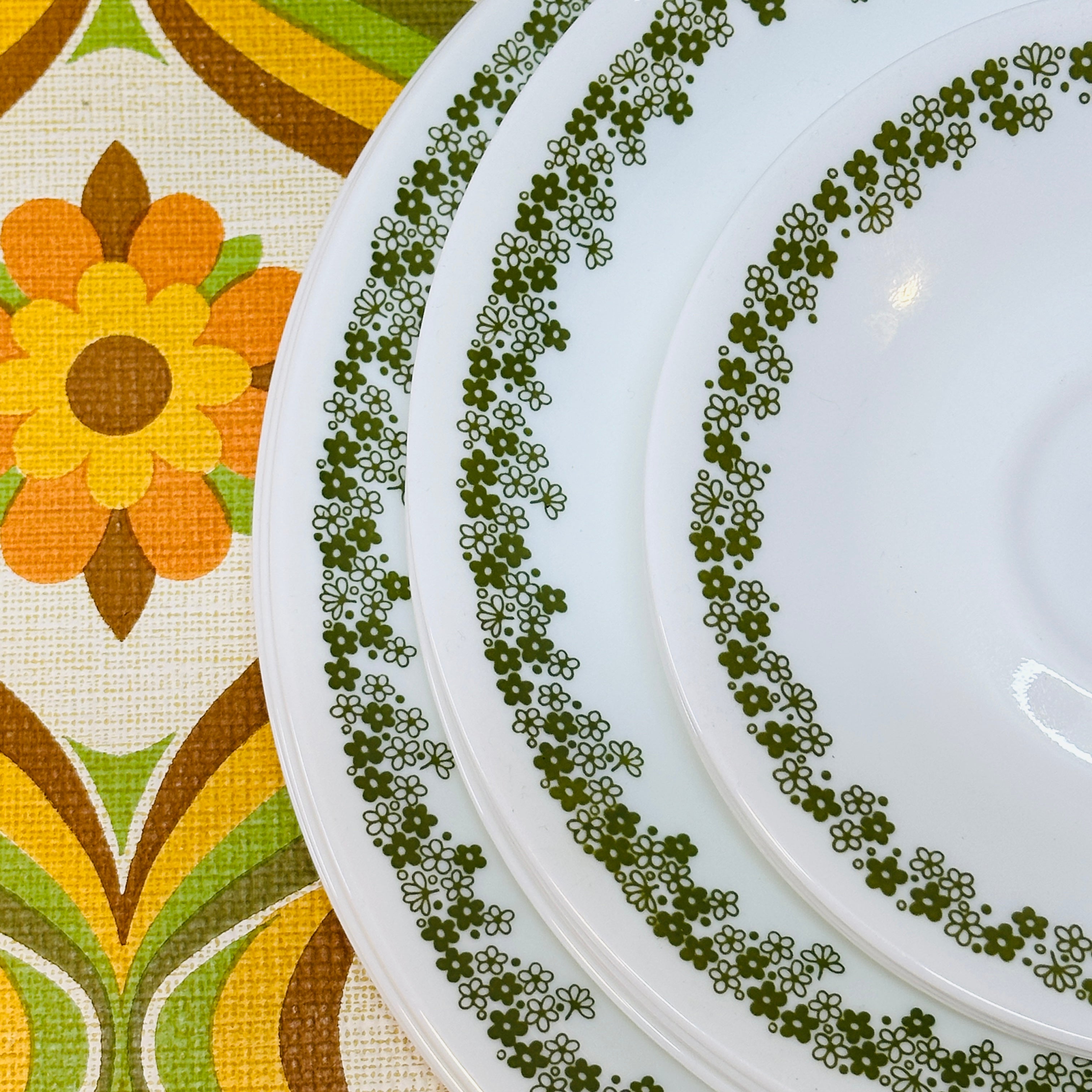 corelle spring blossom green discount corelle dish sets