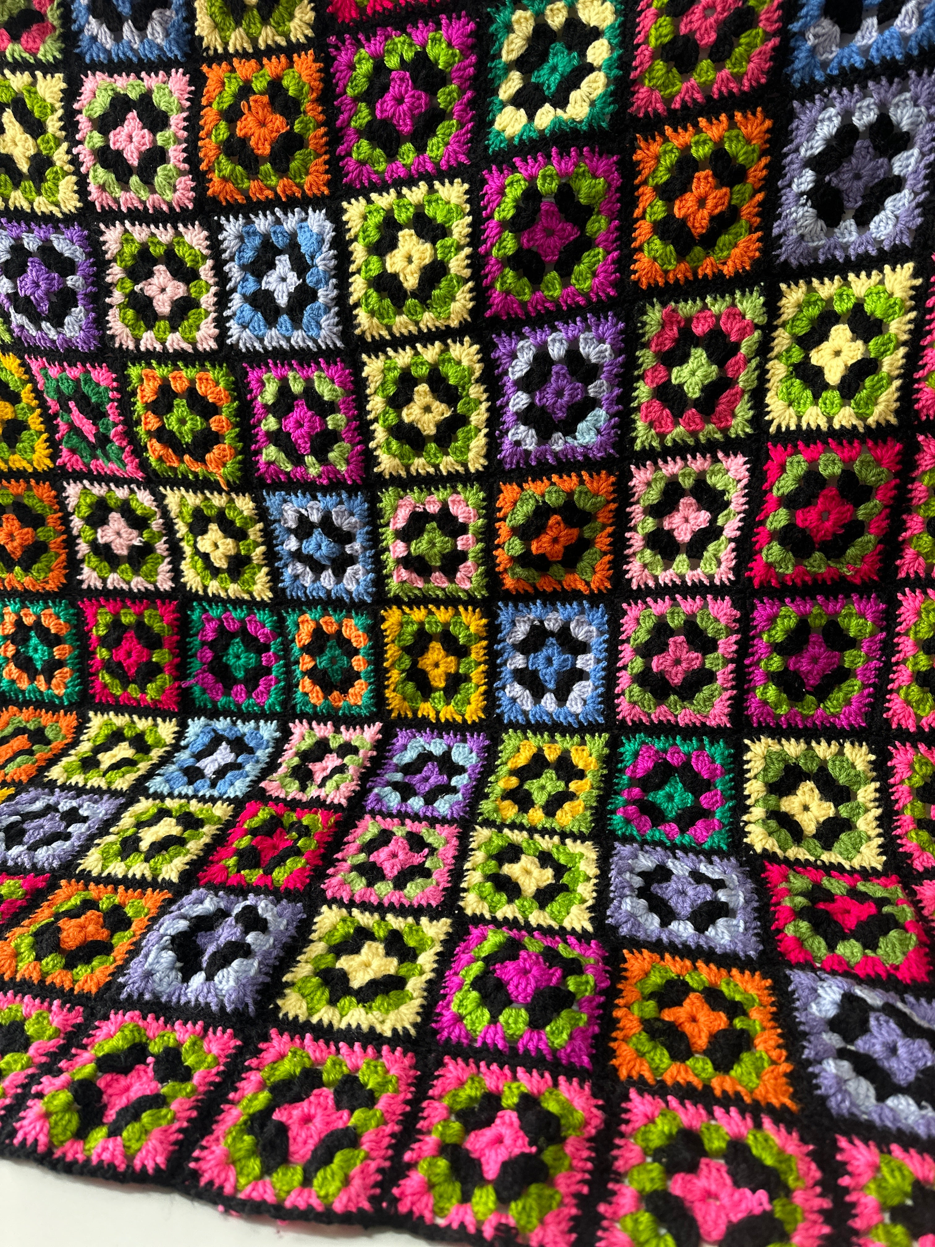 AMAZING Granny Square Blanket BRIGHT