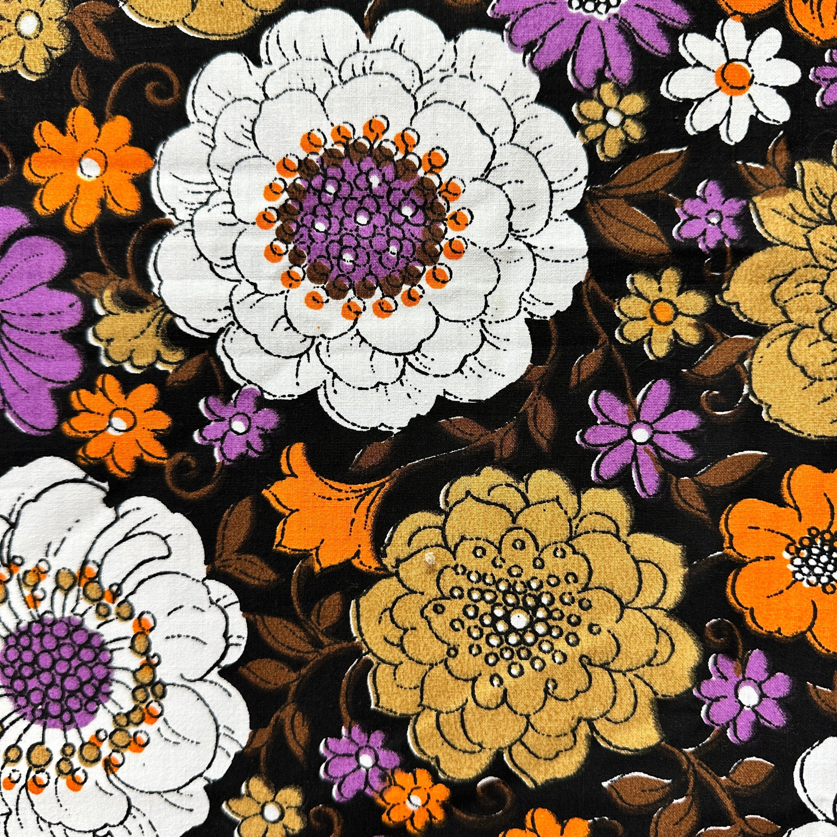 165cms New Old Stock Fabric Panel Cotton Sheridan