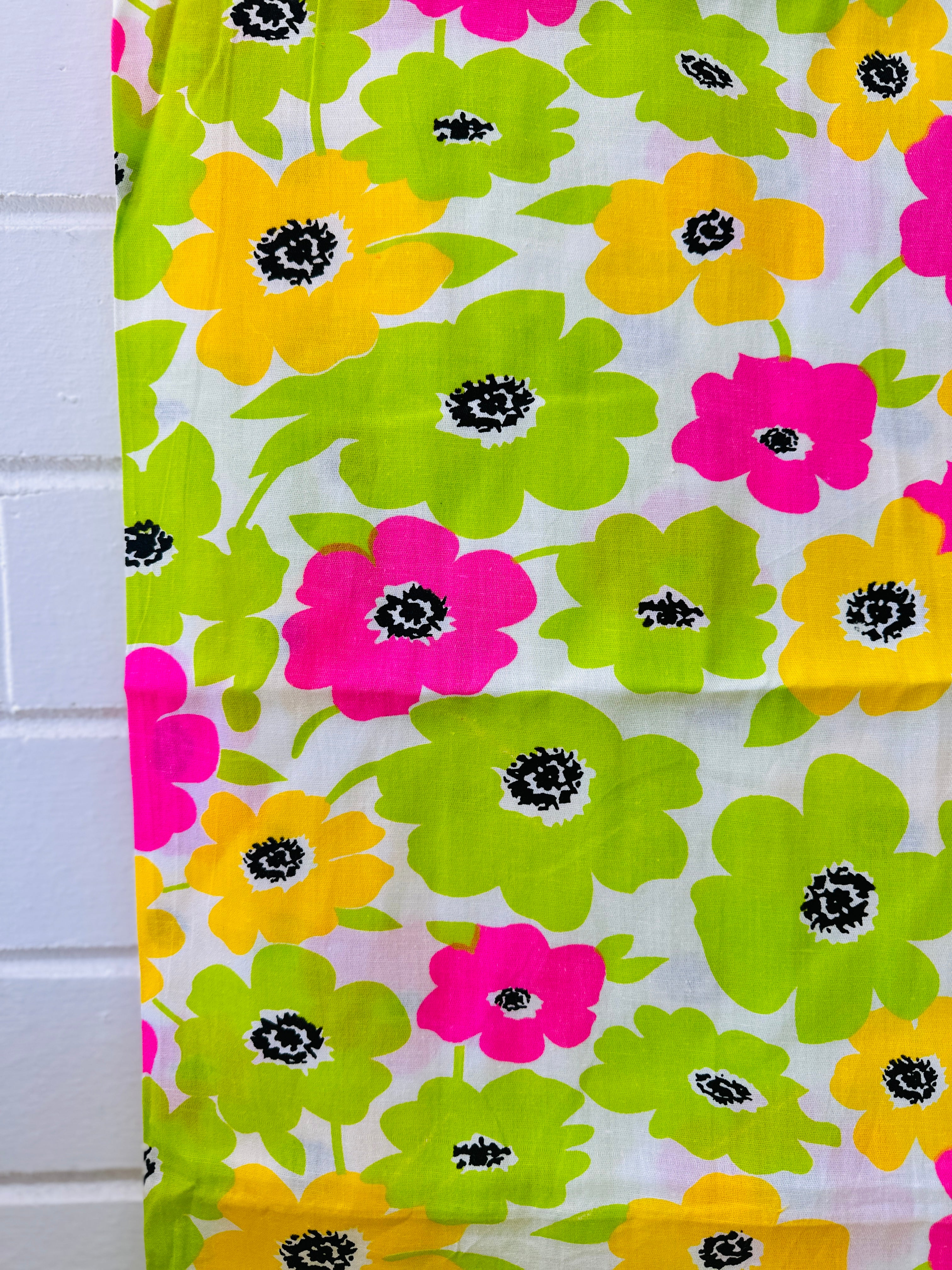Sold by the Metre ~ Cotton Modern Fabric LARGE Floral
