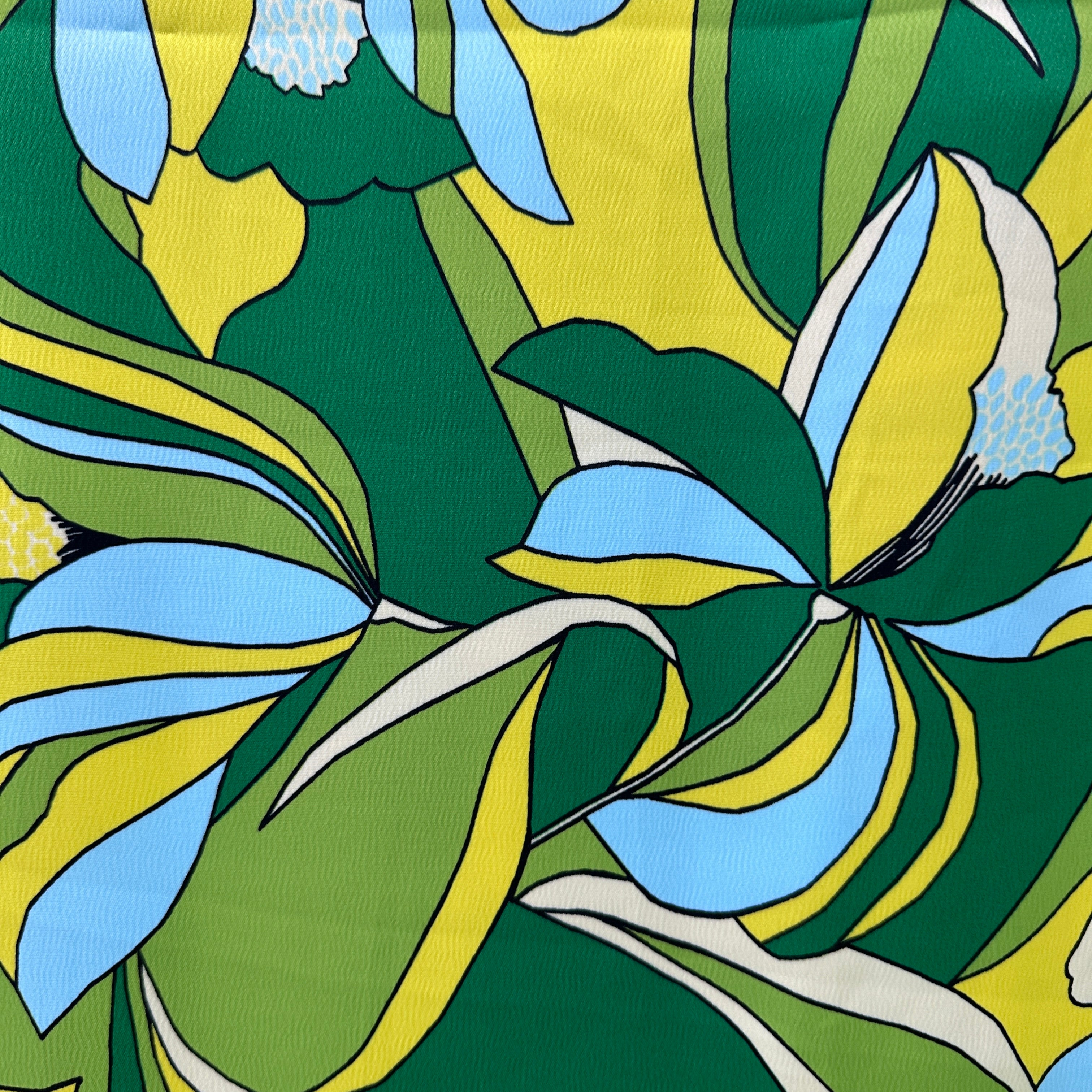 190cms Green & Yellow Silk Fabric