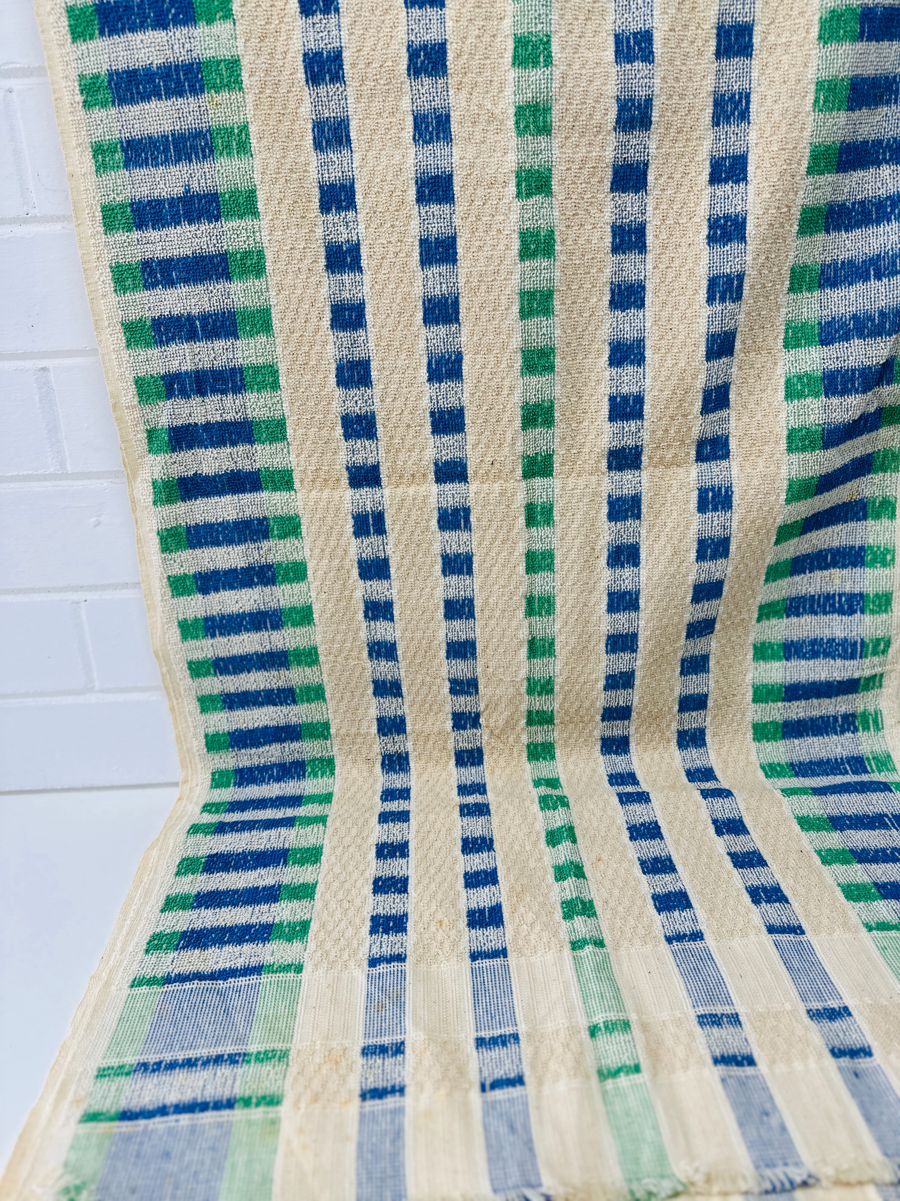 PAIR of Vintage bath Towels Blue & Green