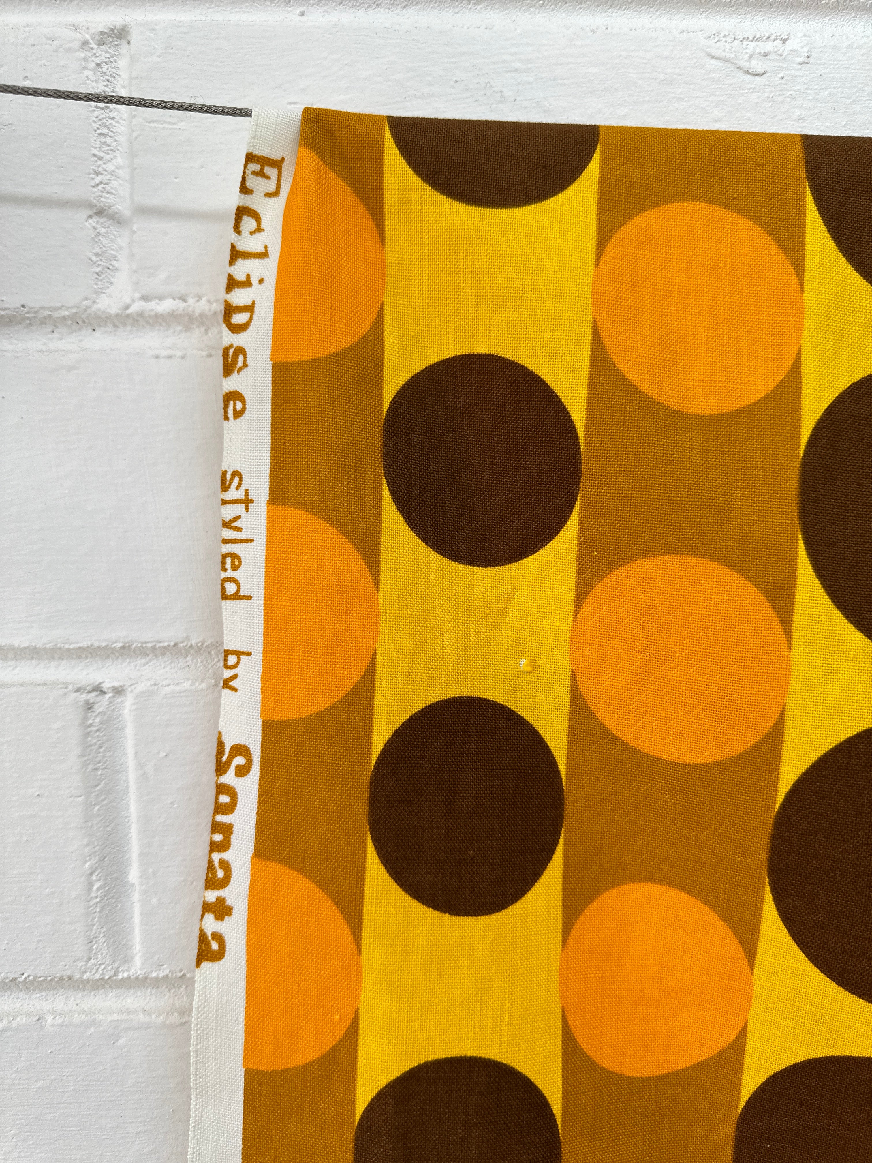 180cms Vintage Retro Sonata Fabric Curtain Panel