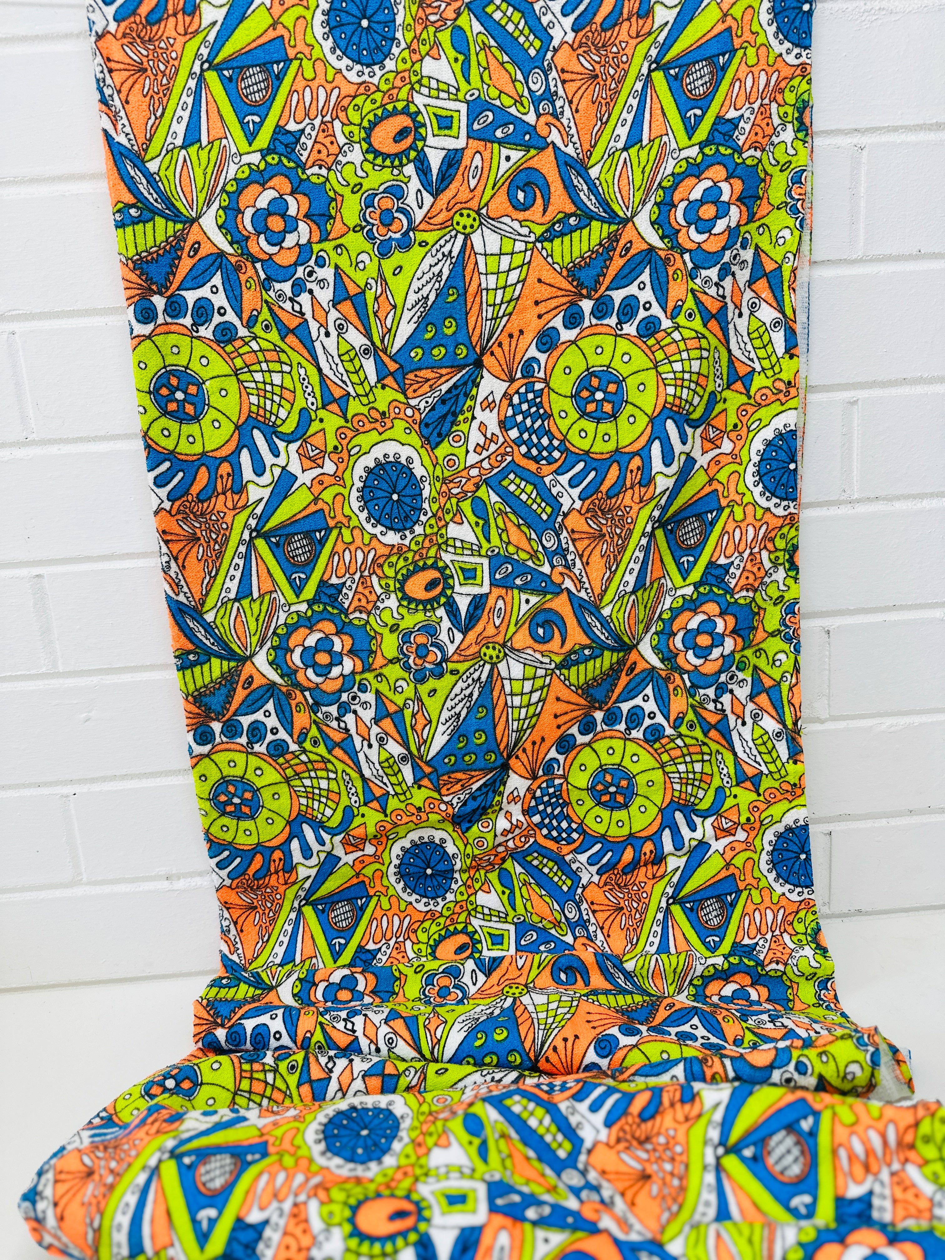 280cms Bright Funky Retro Towelling FABRI\C
