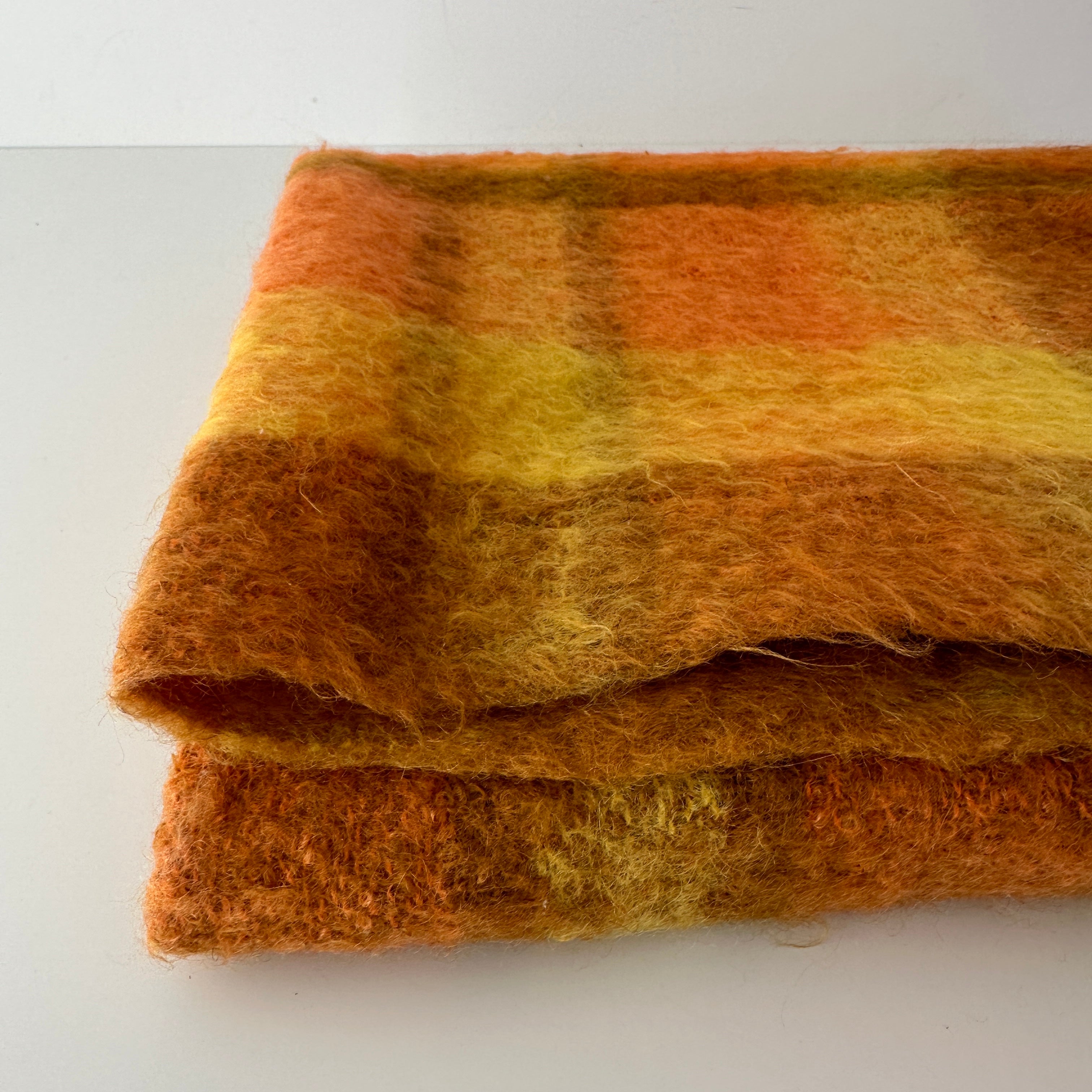 Stunning Mohair Blanket RETRO Caravan