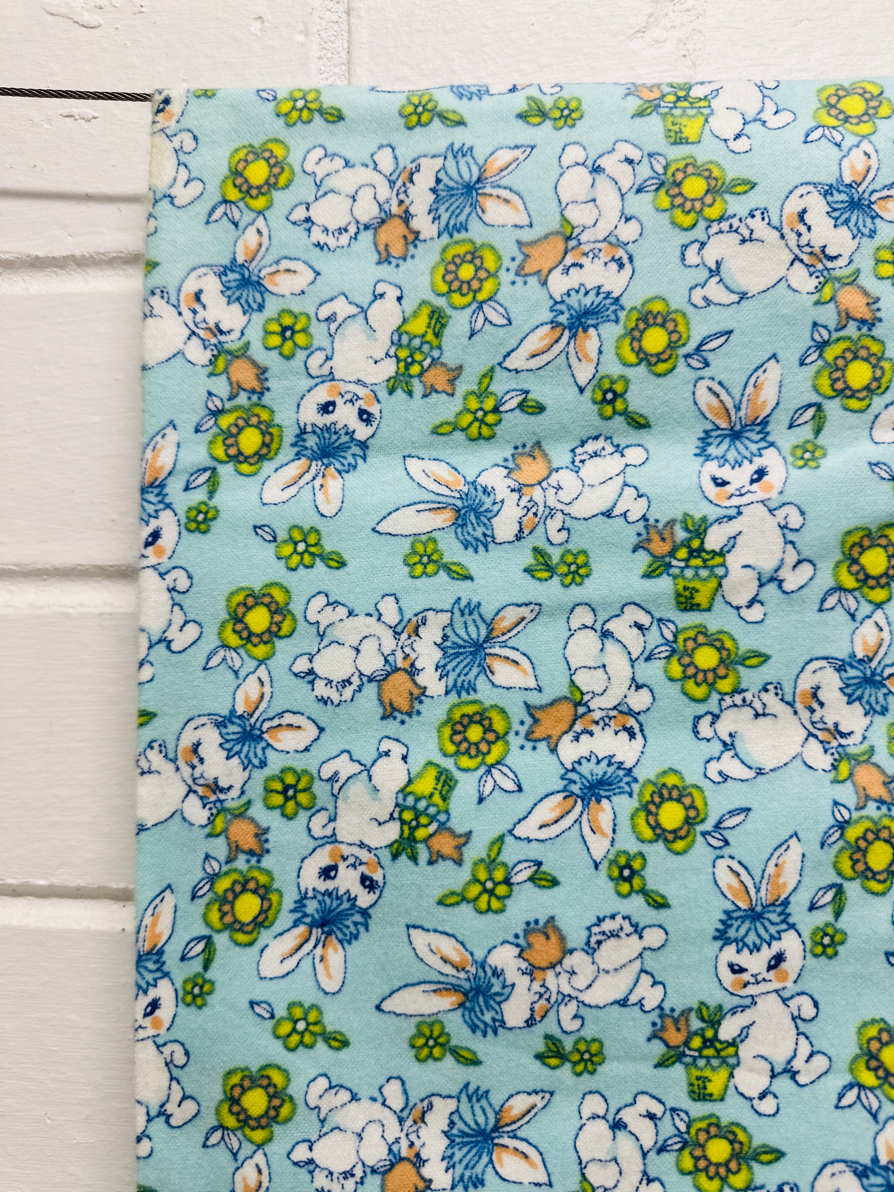 285cms Vintage Children's Novelty Fabric