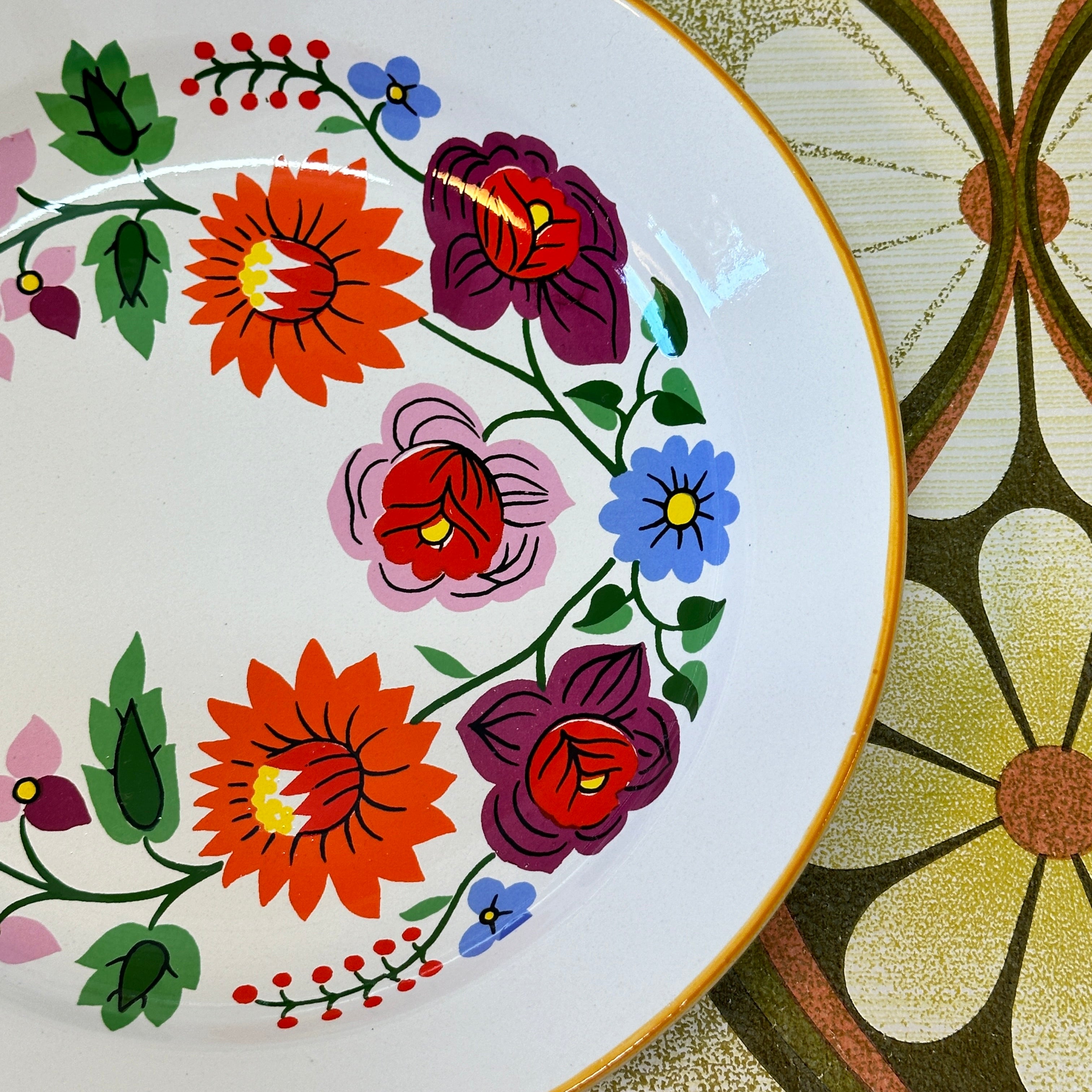 Stunning Vintage Large Bowl