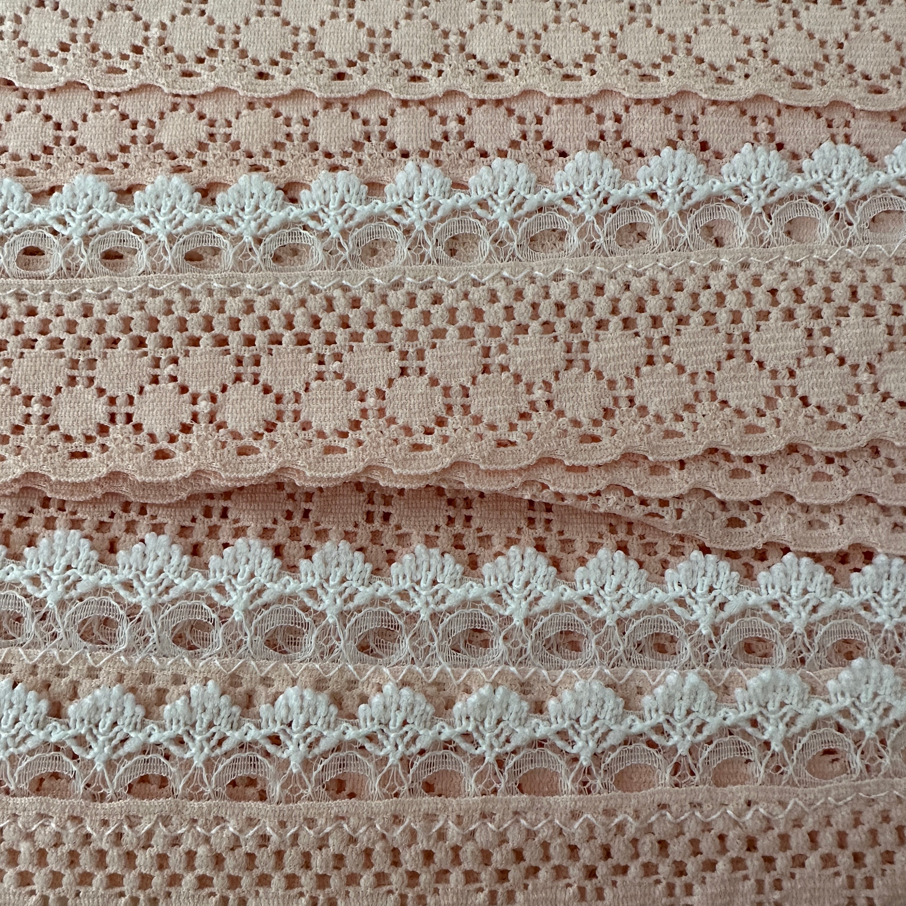 Roll of VIntage LACE APRICOT