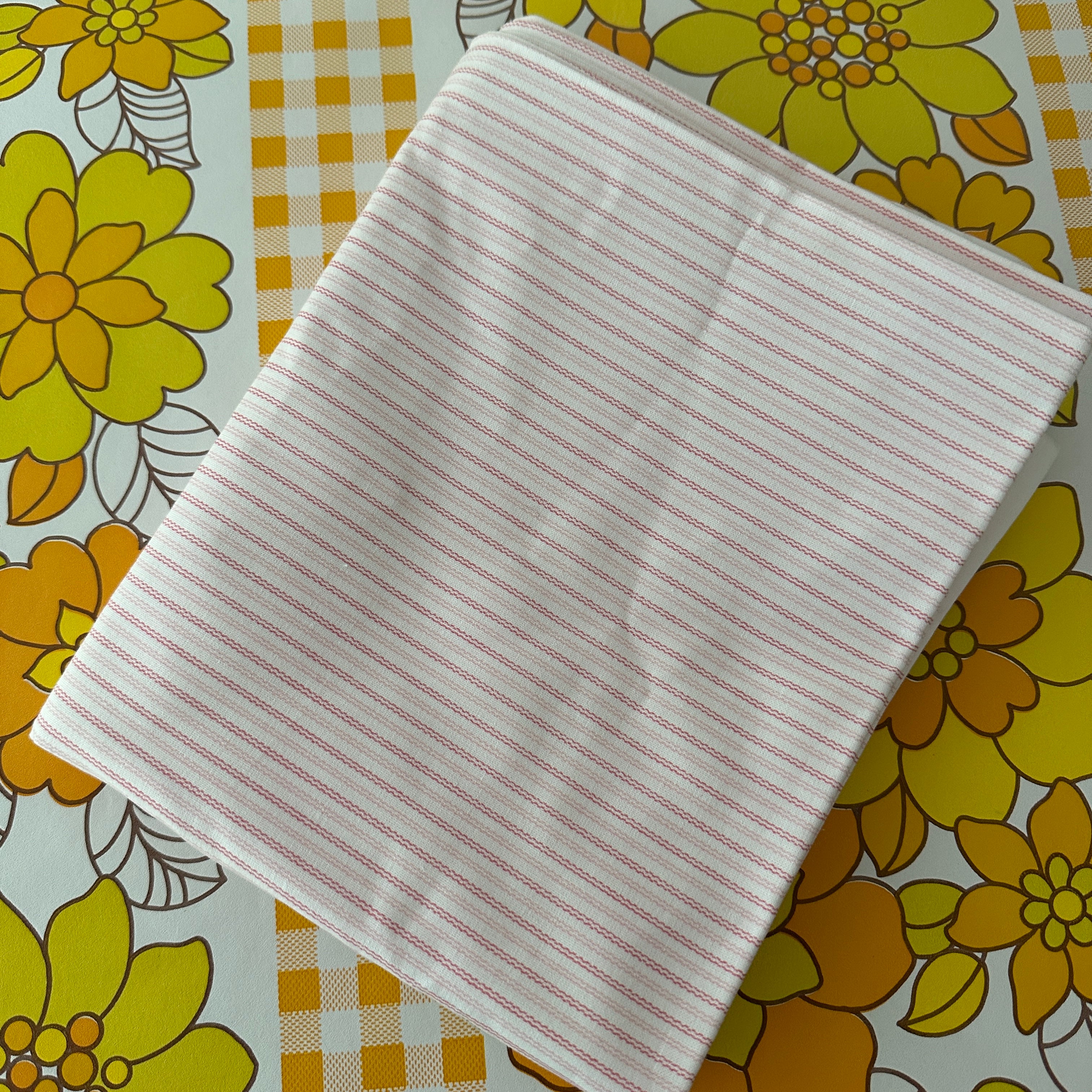 PILLOW Cases PAIR UNUSED Pink & White