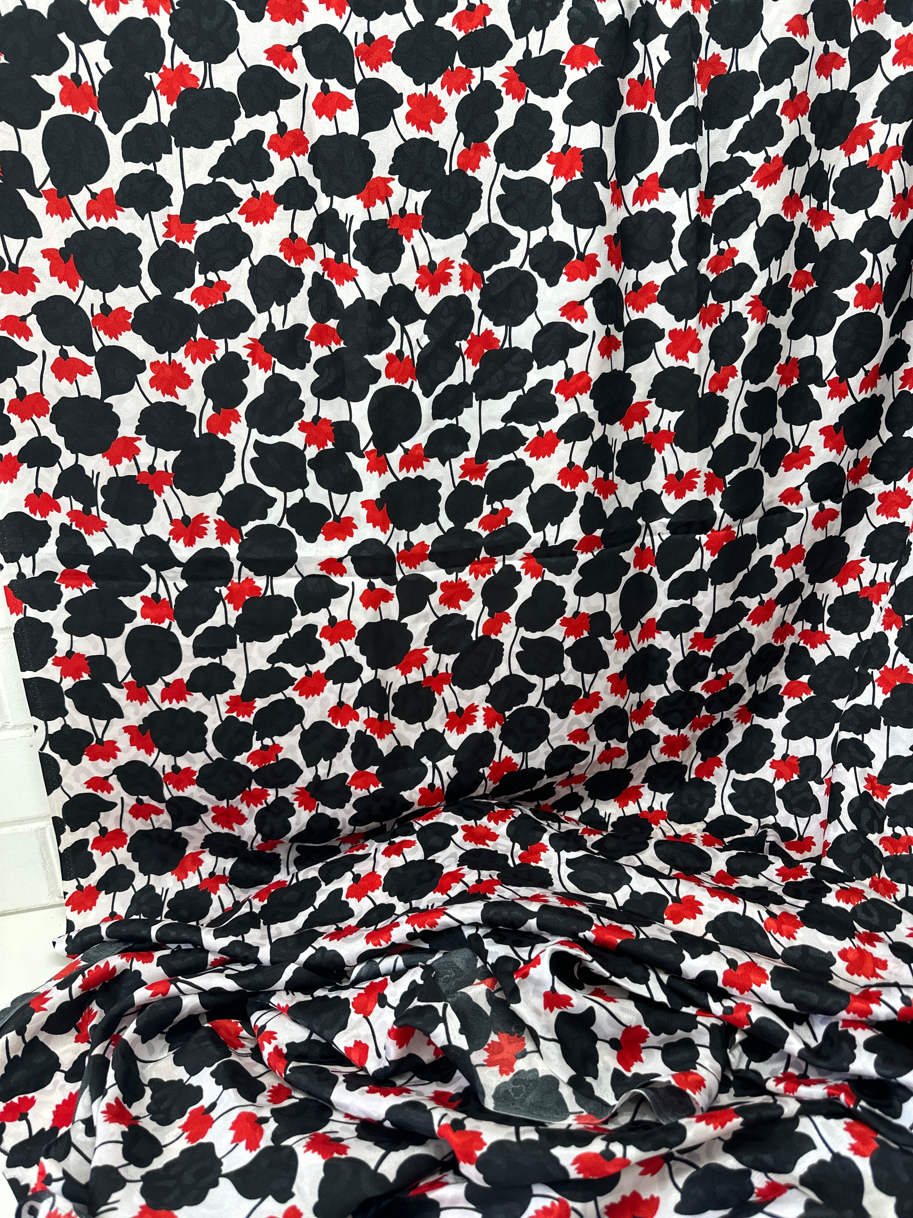 355cms Beautiful Dress Fabric Black & Red Floral