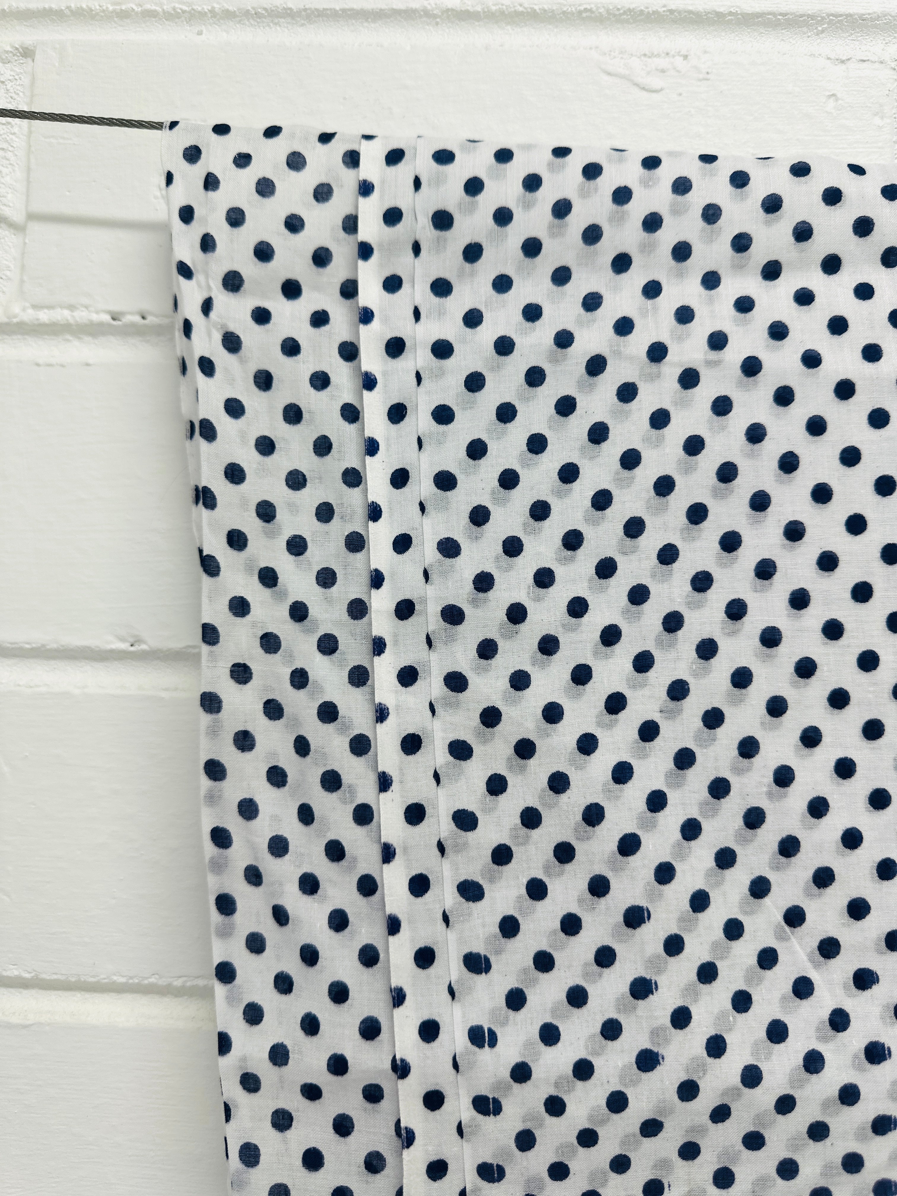 550cms Light Weight Polka Dot Cotton Fabric