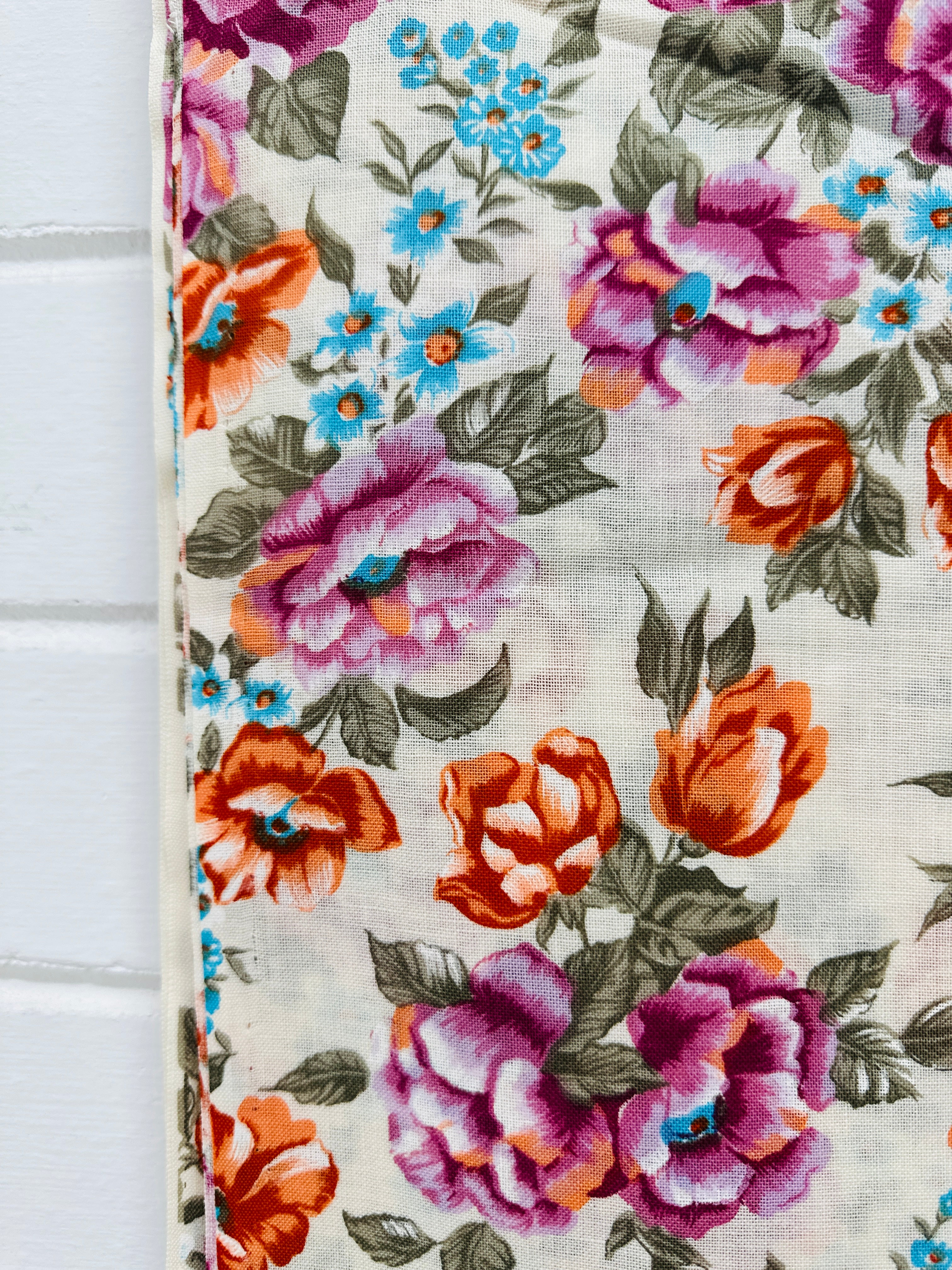 500cms Pretty Old World Roses FLORAL Fabric