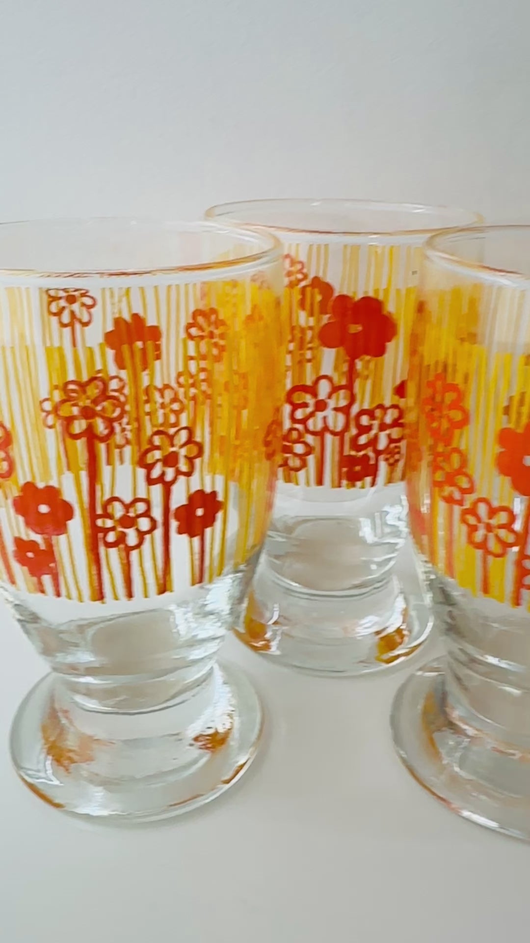 SET of FOUR Retro GLASSES Floral