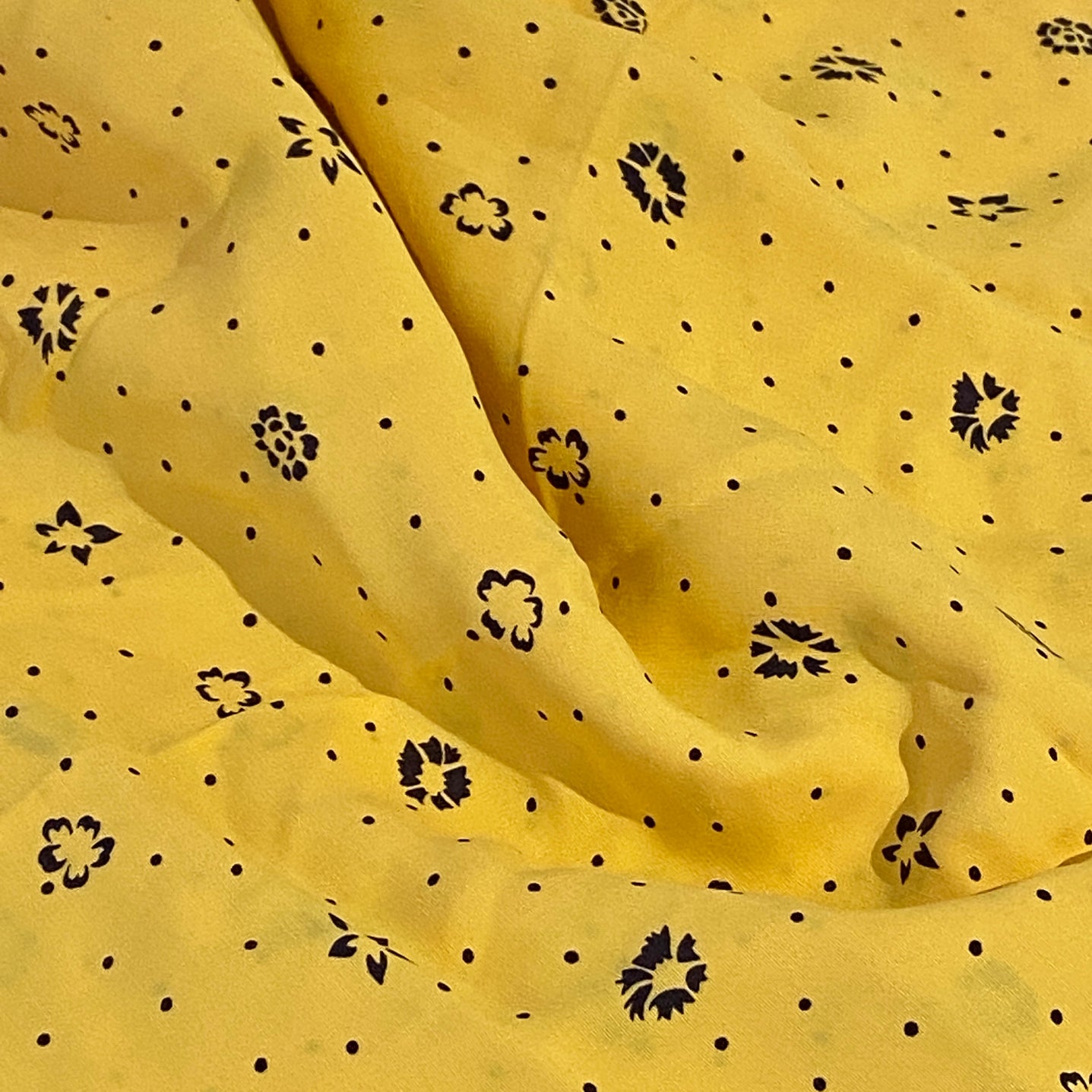 200cms Modern Cute Yellow Cotton fabric Bright DRESS Shirt