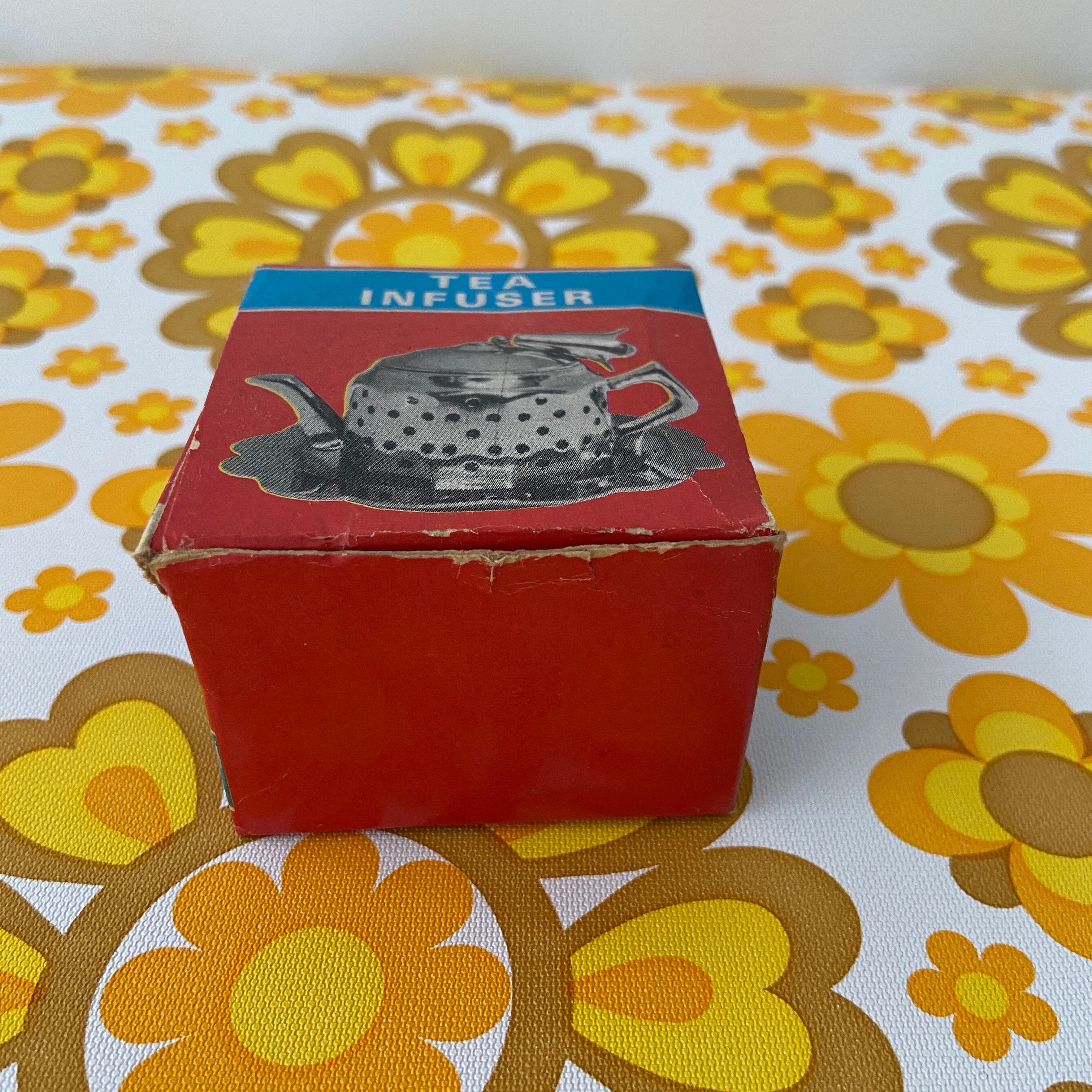 Retro Boxed unused Tea Infuser MINI Steel Set