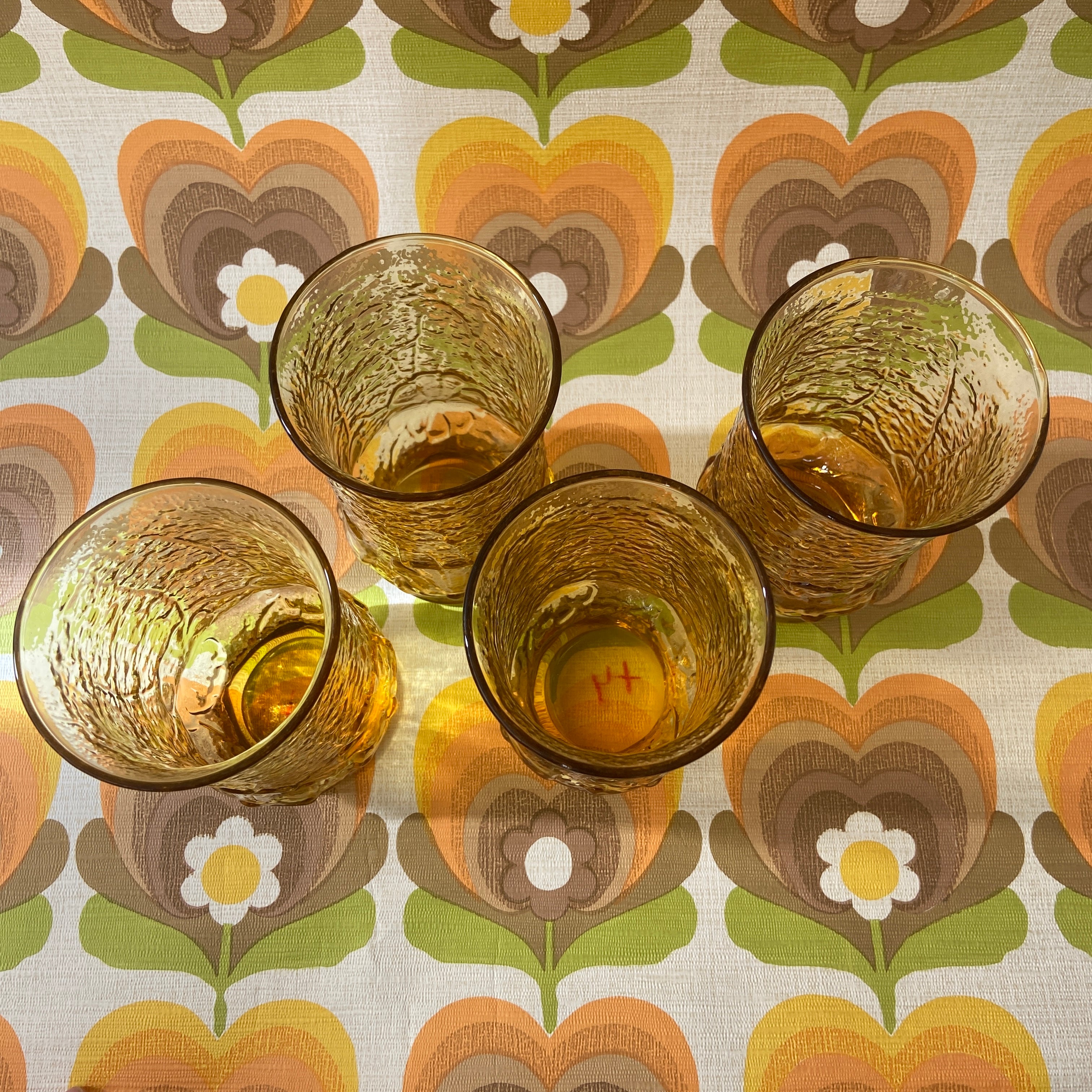 RETRO Unused Retro BAR Dinner Party