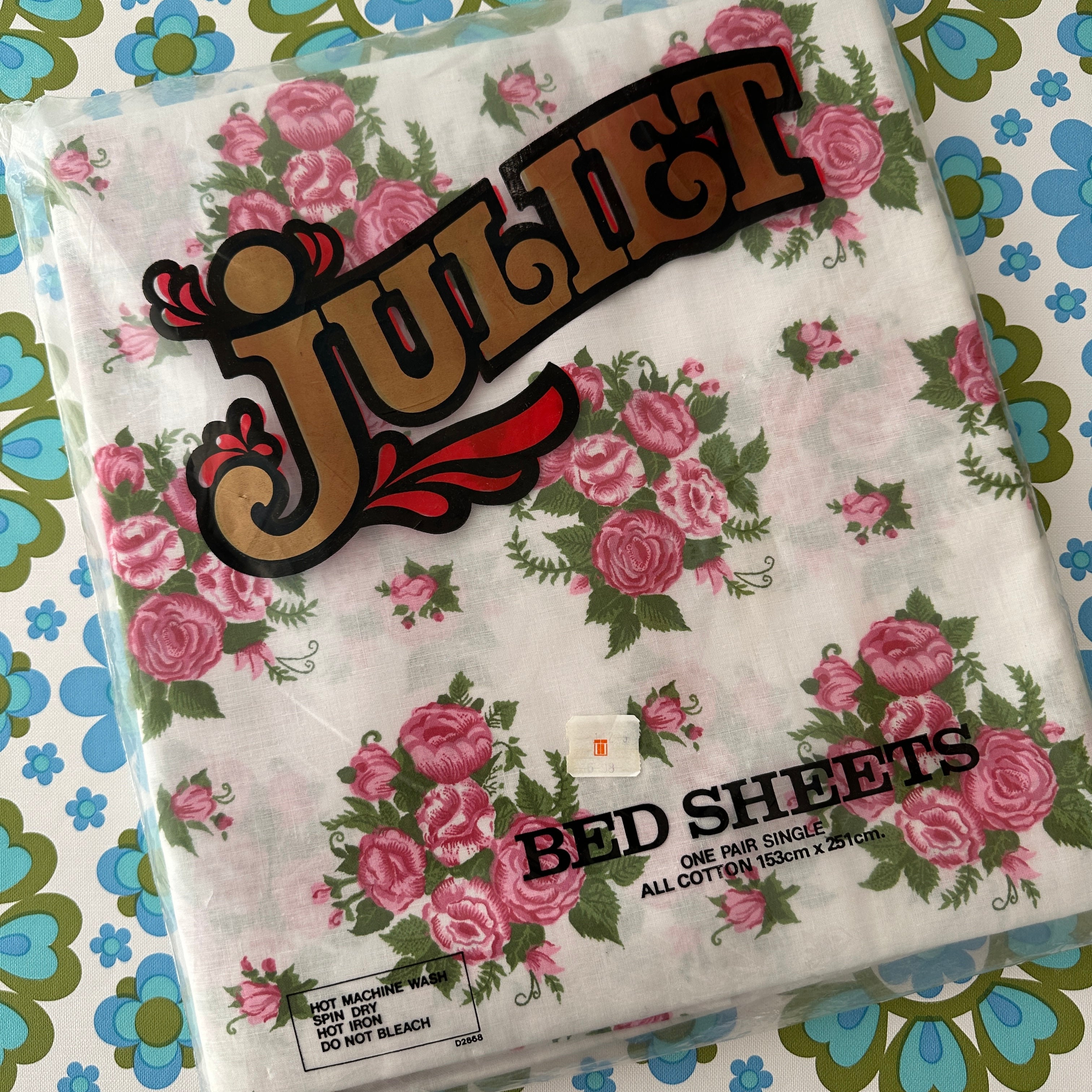 251cms UNUSED Vintage Cotton Sheet ONE