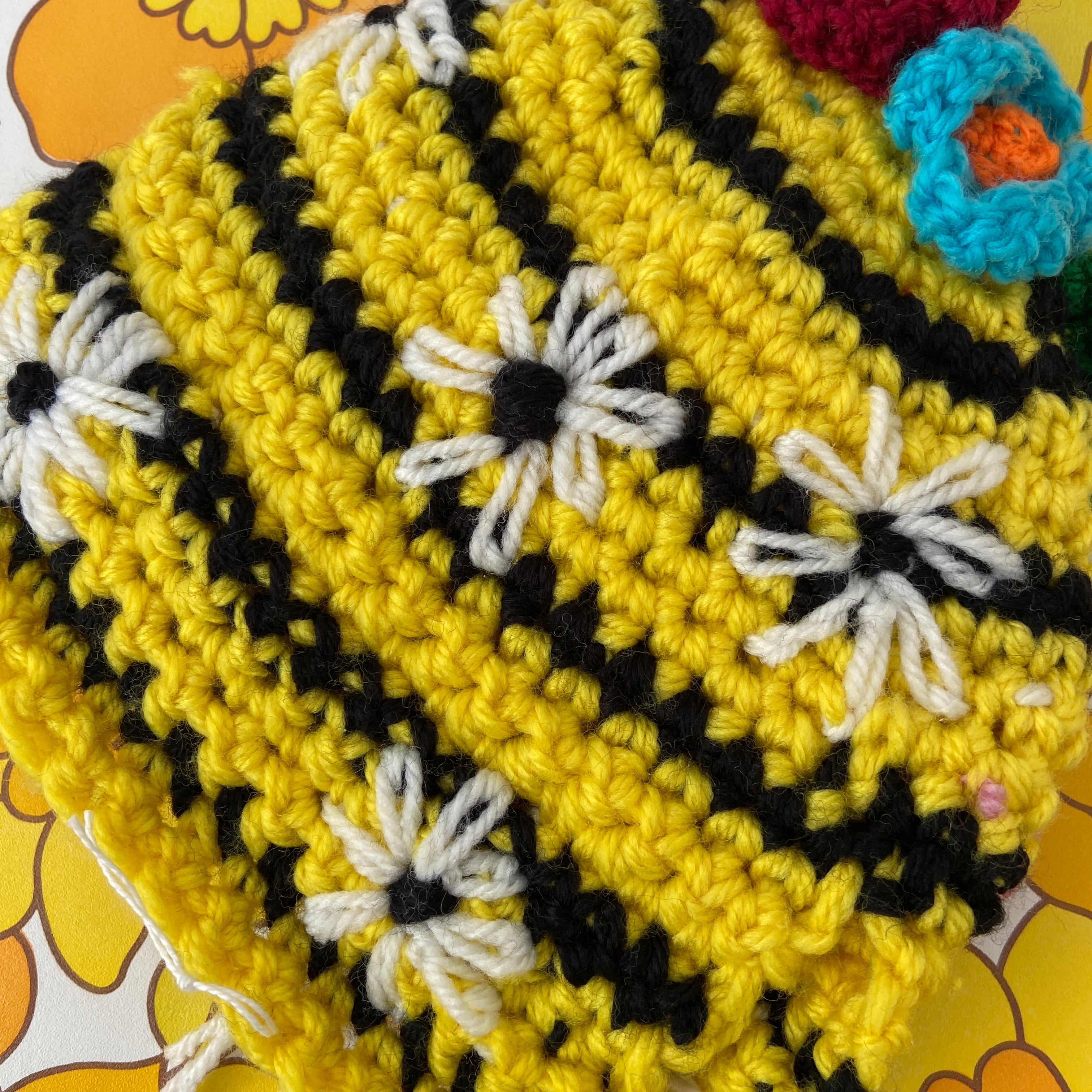 HANDMADE New Knitted Tea Cosy BEAUTIFUL