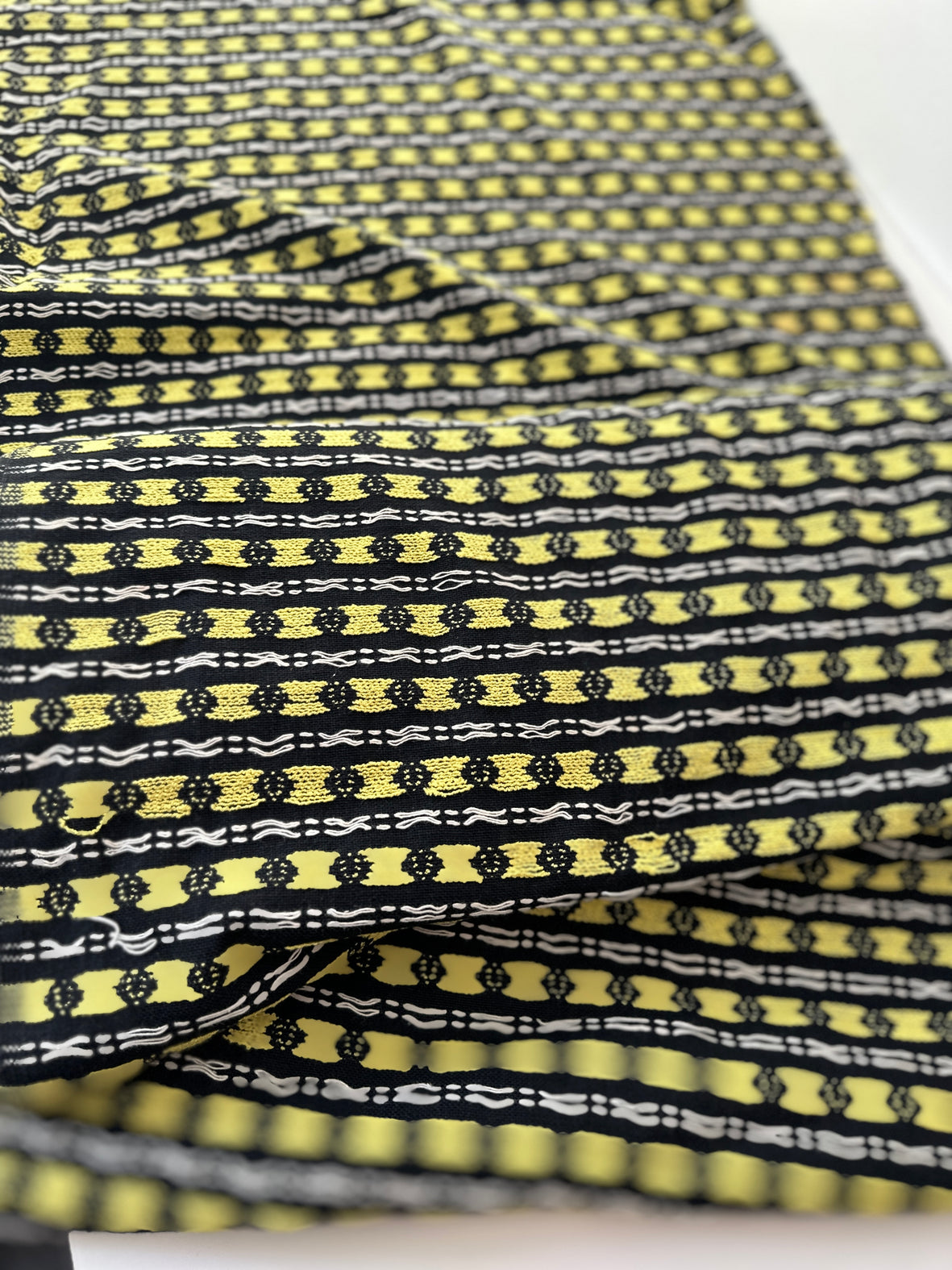 500cms Roll of Made in ENGLAND Vintage Fabric