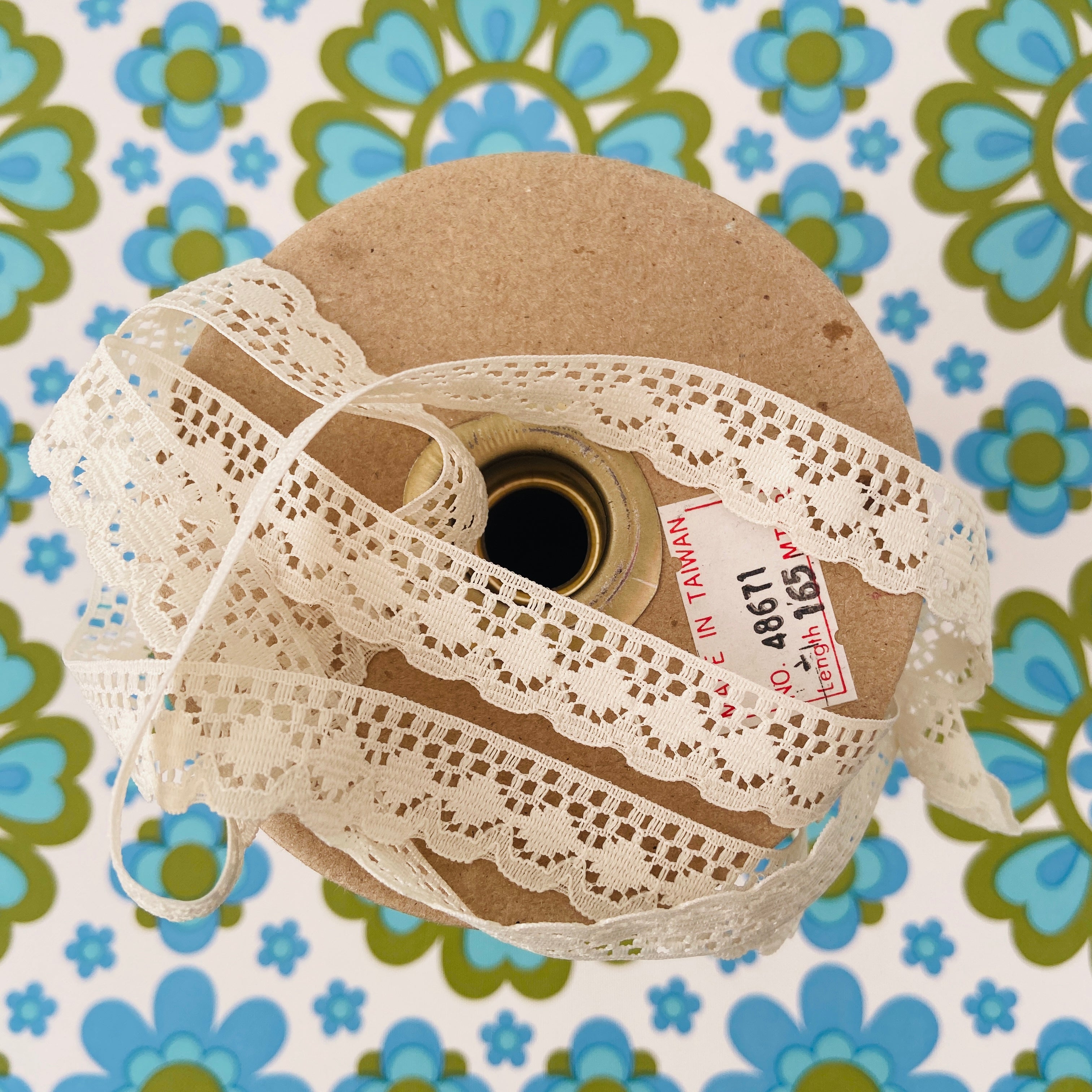 165 metres FULL ROLL Ribbon Lace