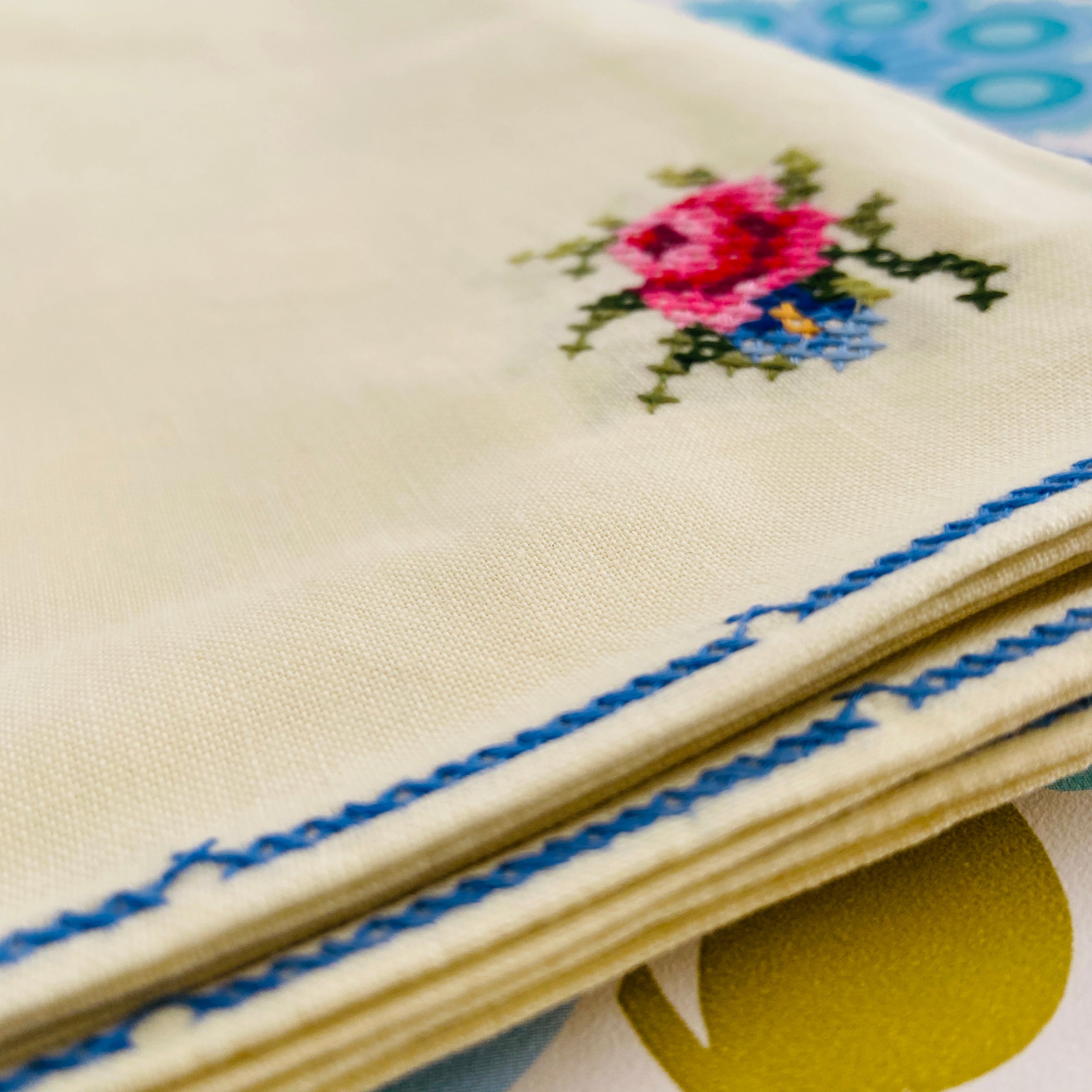 Vintage Set of Napkins Serviettes x 8 Cotton Petit Point