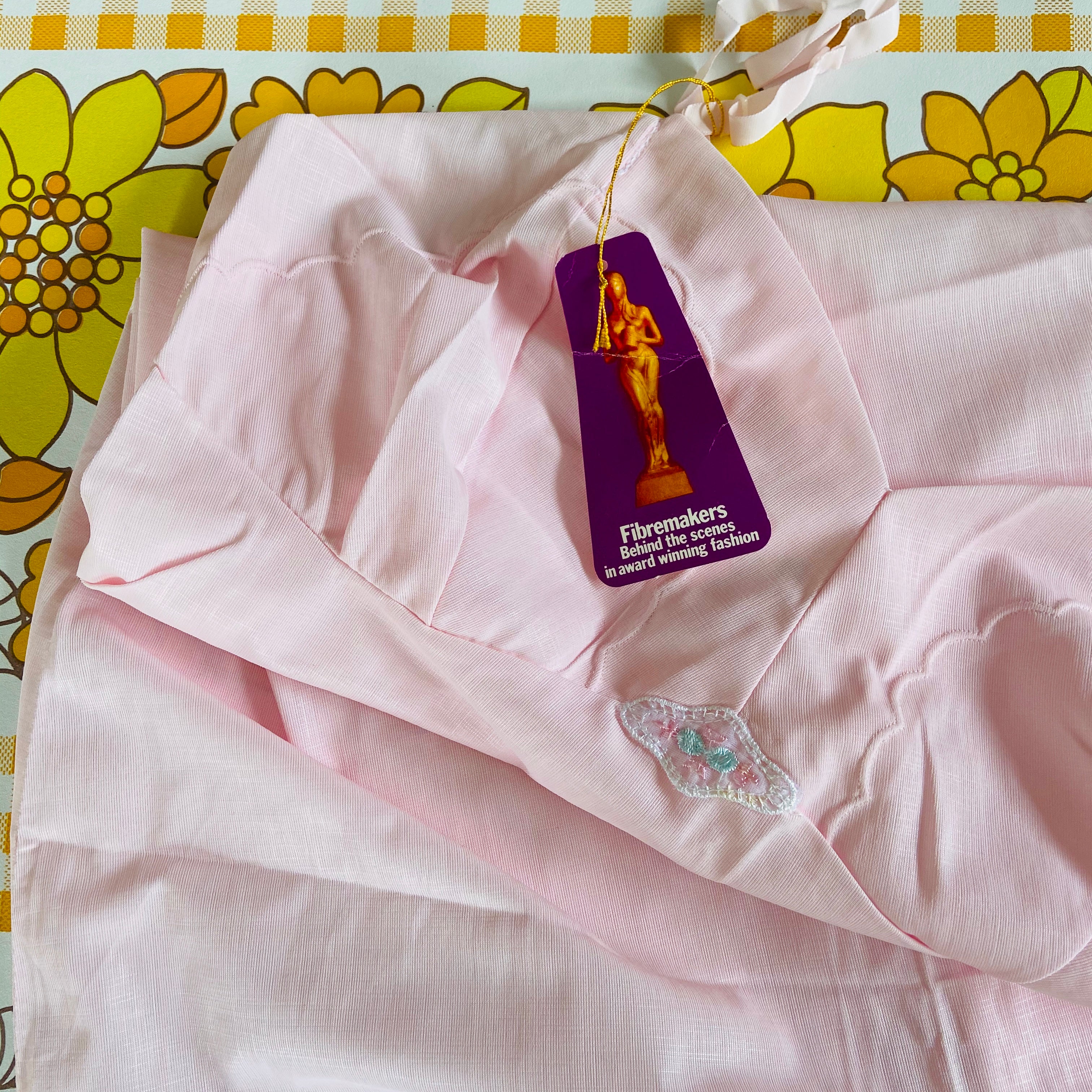 UNWORN Nylon Pink CAMI Slip Lingerie 60's 70's Playful
