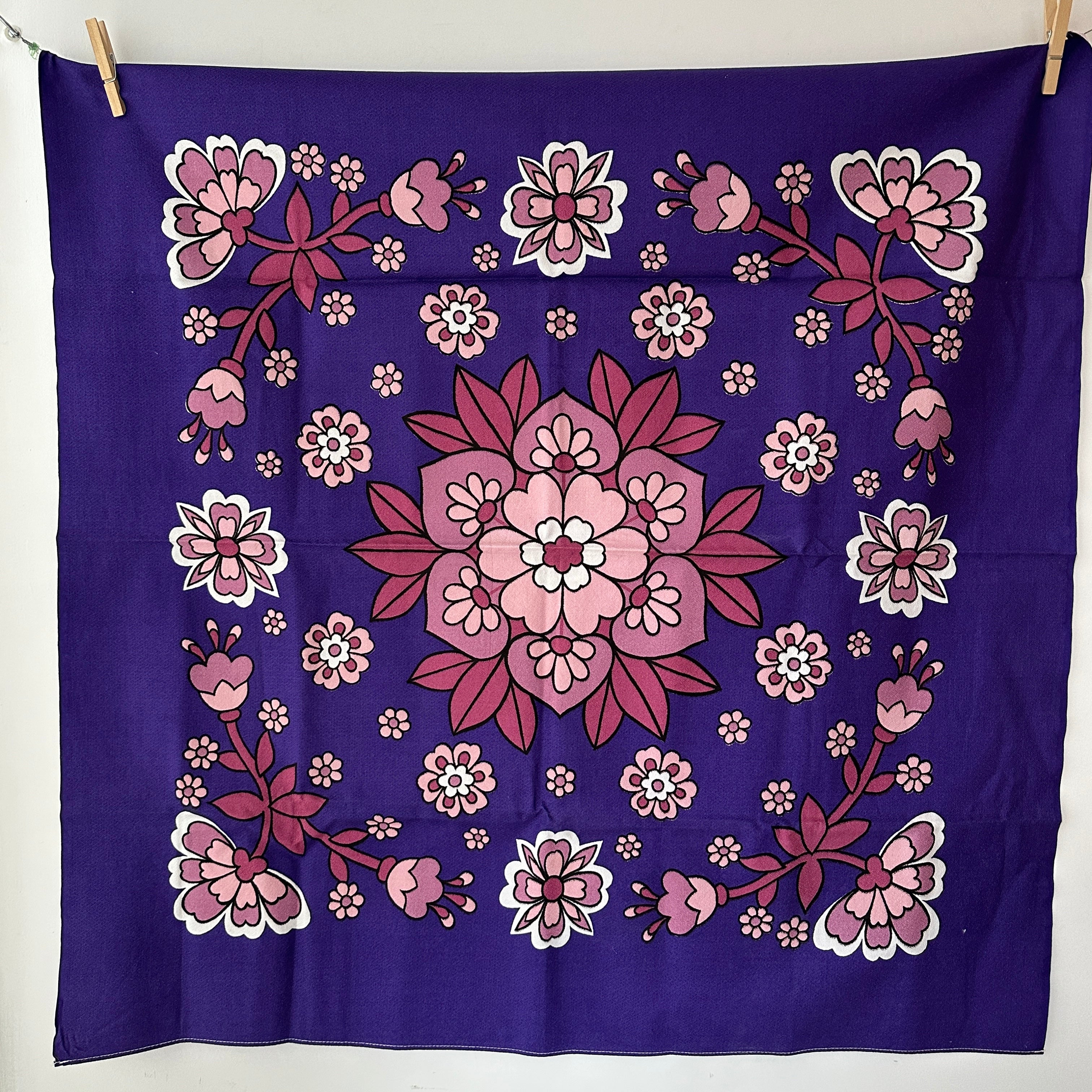 UNUSED Cotton Table Cloth RETRO Caravan