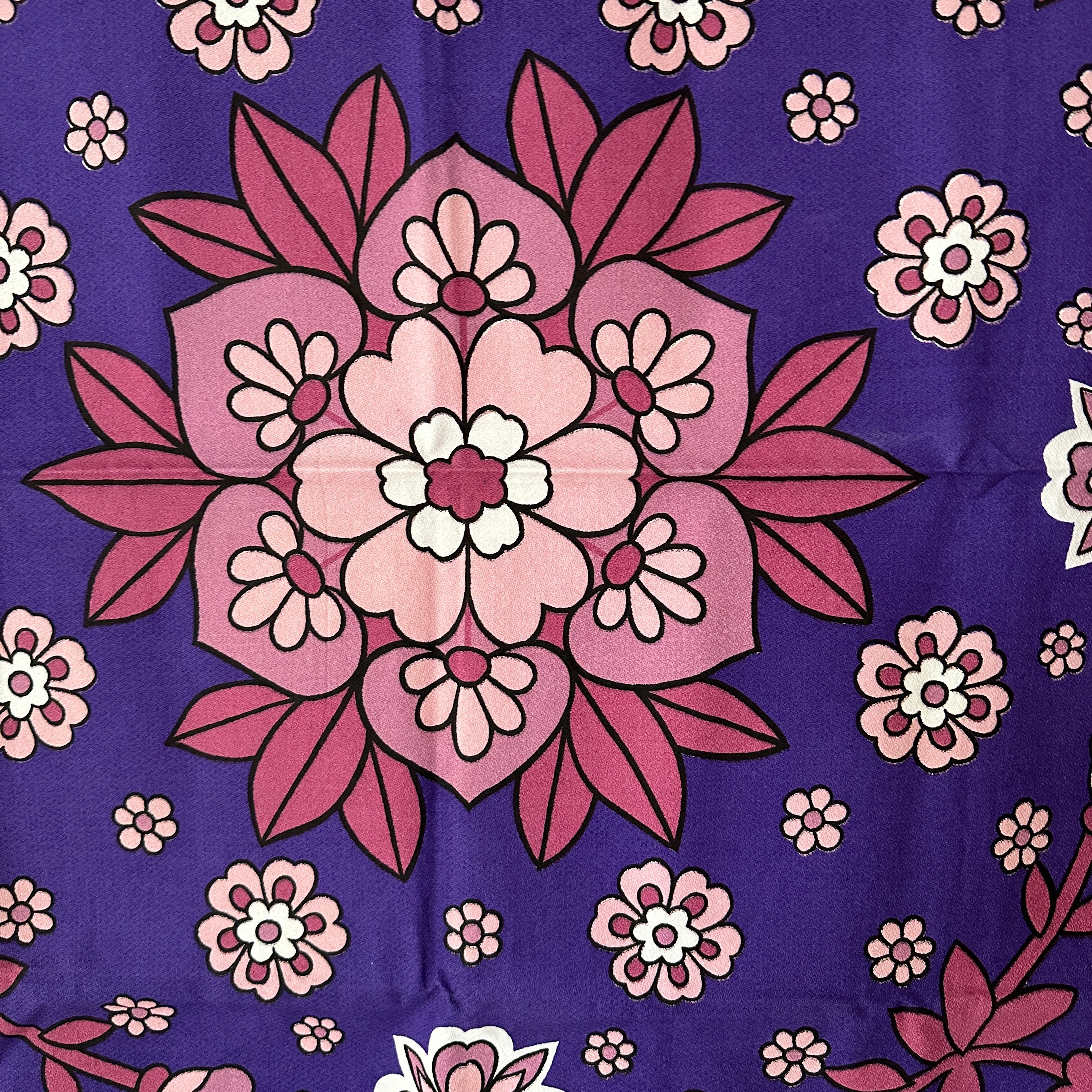 UNUSED Cotton Table Cloth RETRO Caravan