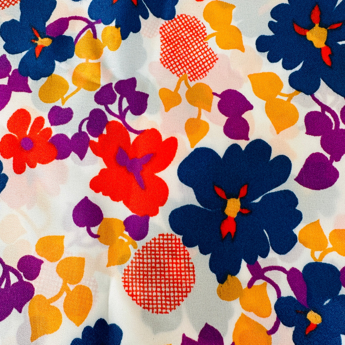 210cms MODERN Synthetic Floral Fabric CRAFT PROJECT