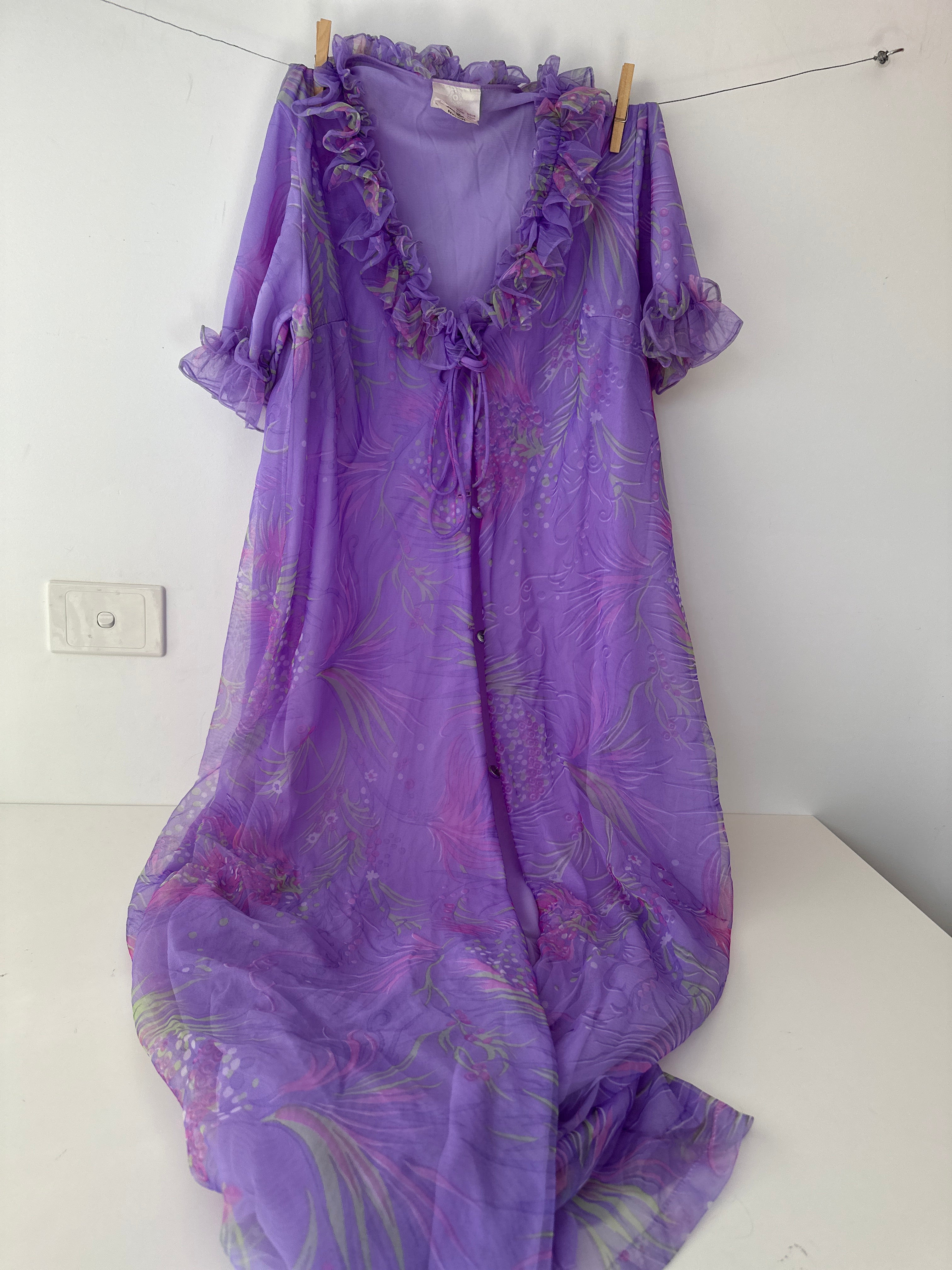 Vintage Night Gown PHOTO SHOOT Display