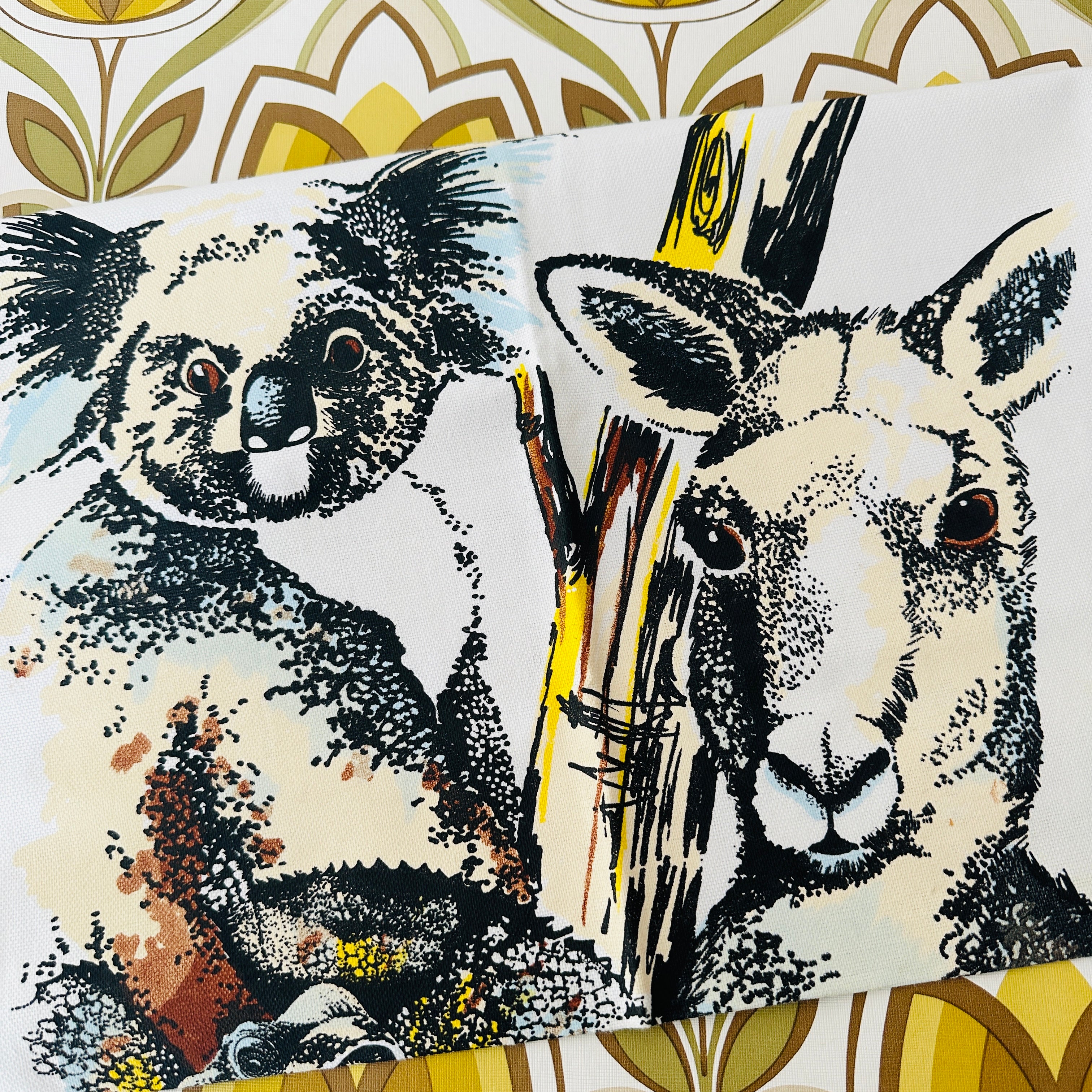 AUSTRALIA Vintage Koala Tea Towel