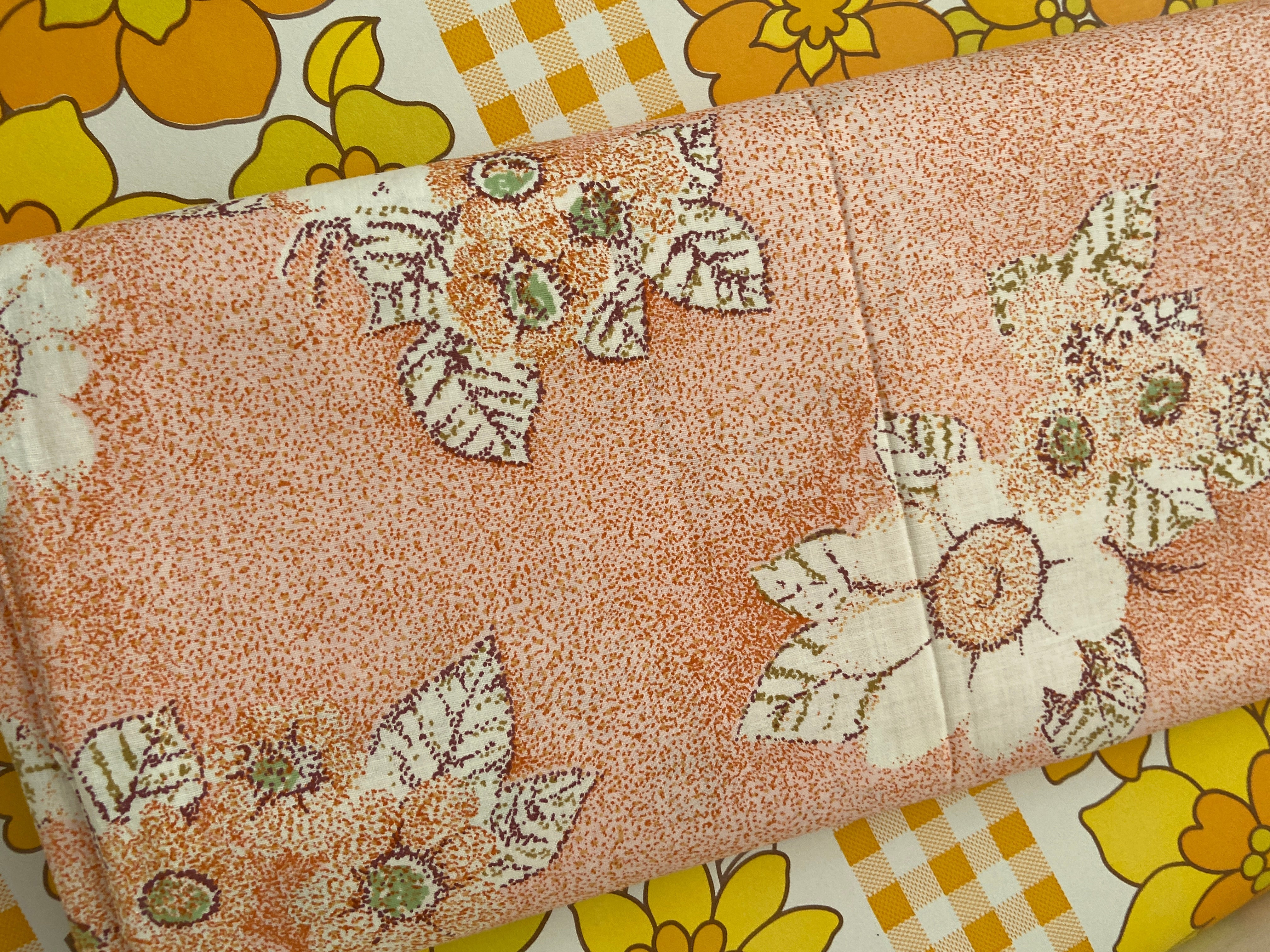UNUSED Cotton Apricot Sheet FLORAL